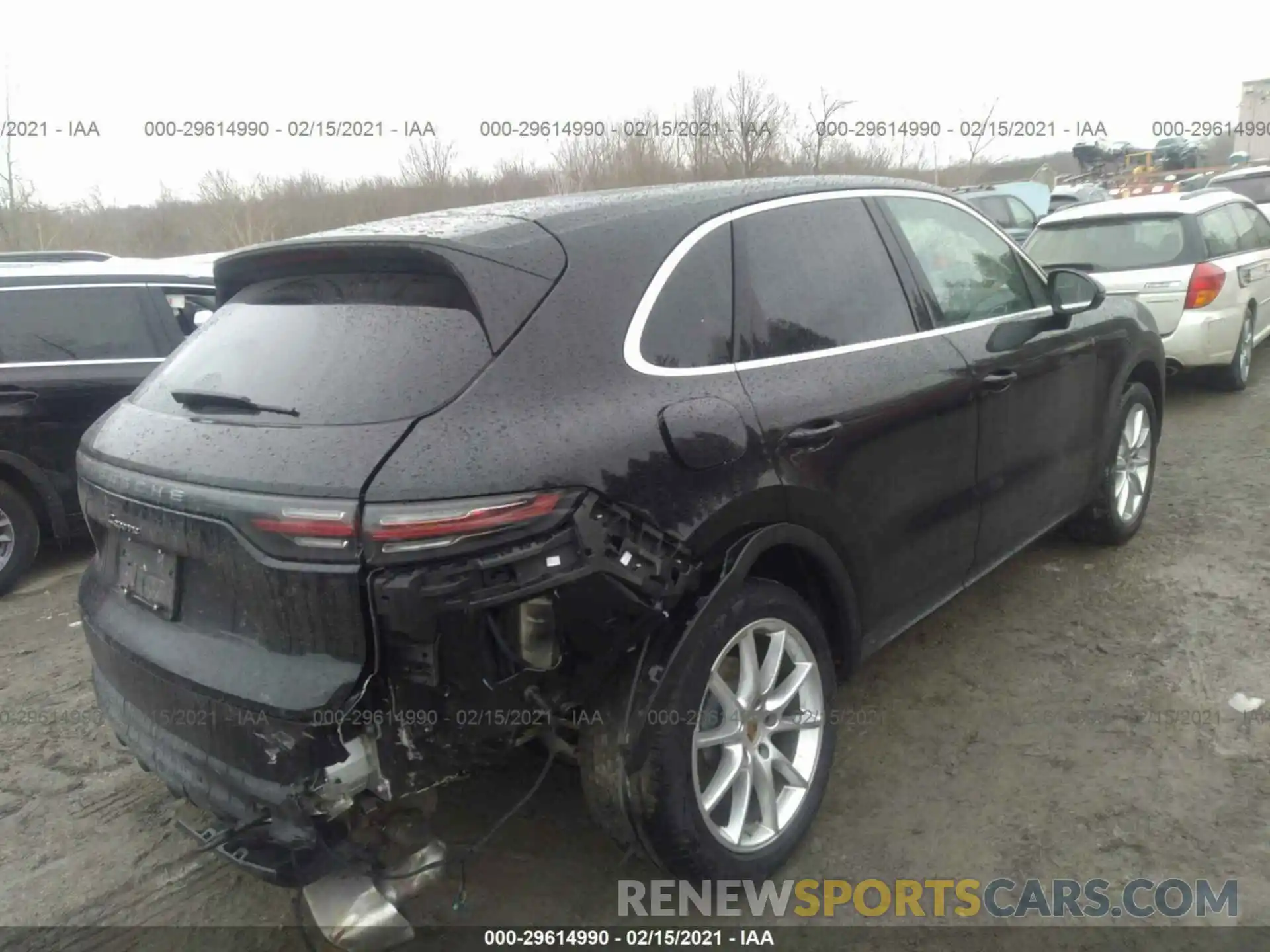 4 Photograph of a damaged car WP1AA2AY6KDA10768 PORSCHE CAYENNE 2019