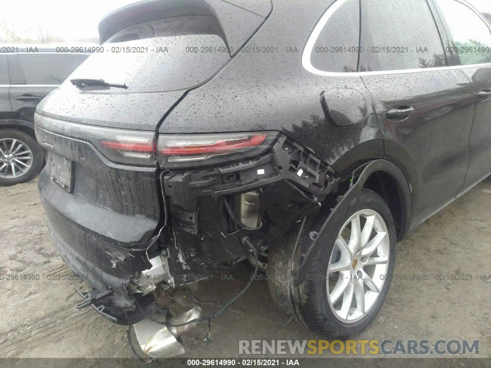 6 Photograph of a damaged car WP1AA2AY6KDA10768 PORSCHE CAYENNE 2019