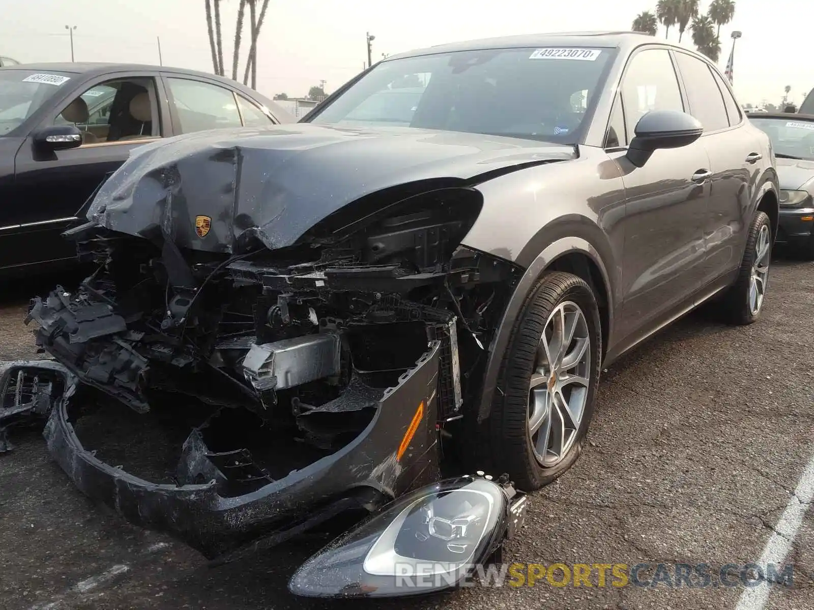 2 Photograph of a damaged car WP1AA2AY6KDA14318 PORSCHE CAYENNE 2019