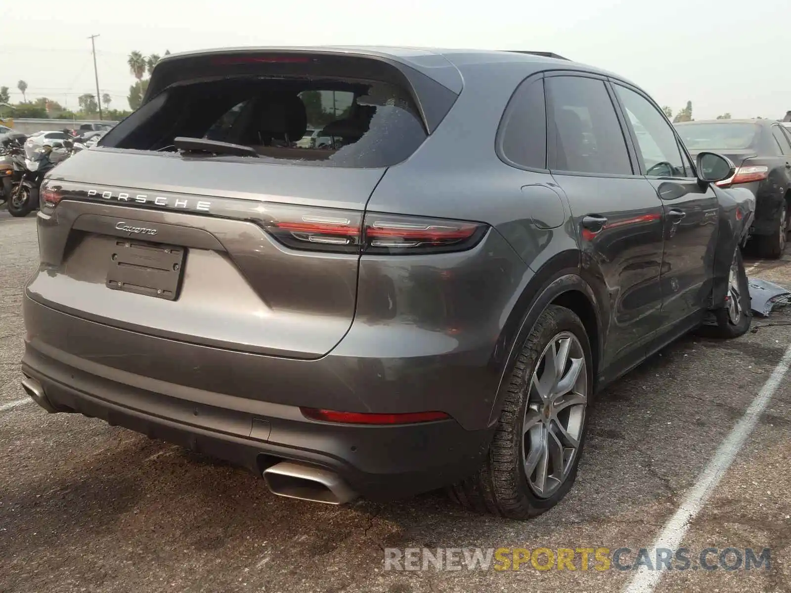 4 Photograph of a damaged car WP1AA2AY6KDA14318 PORSCHE CAYENNE 2019