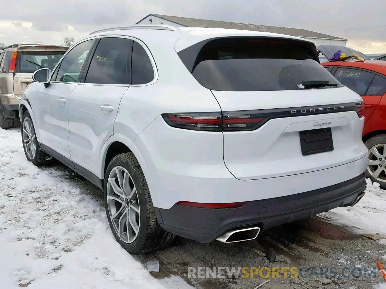 3 Фотография поврежденного автомобиля WP1AA2AY7KDA01576 PORSCHE CAYENNE 2019