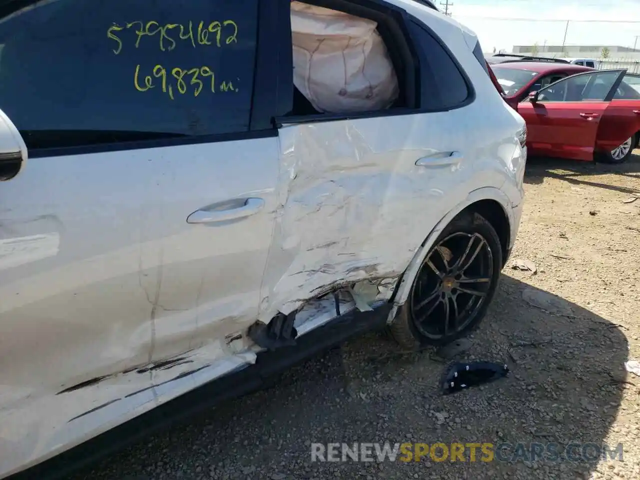 9 Photograph of a damaged car WP1AA2AY7KDA05806 PORSCHE CAYENNE 2019