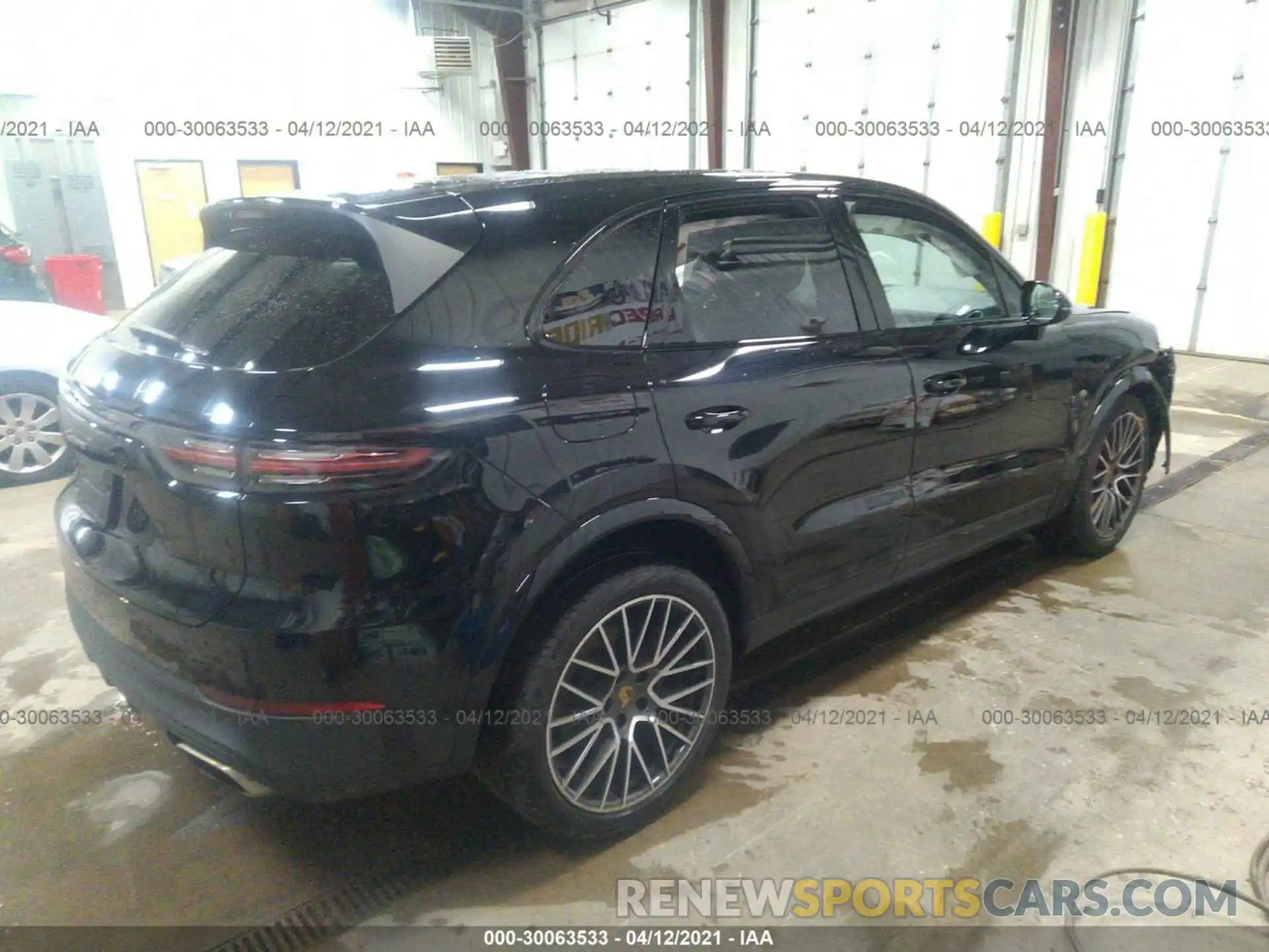 4 Photograph of a damaged car WP1AA2AY7KDA15106 PORSCHE CAYENNE 2019