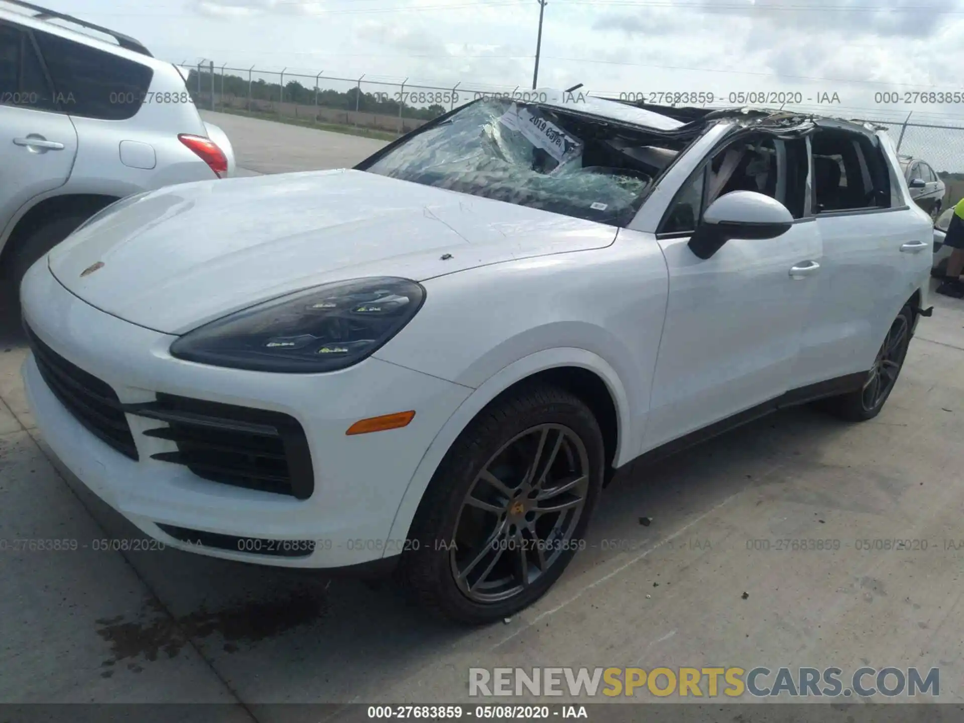 2 Photograph of a damaged car WP1AA2AY7KDA17499 PORSCHE CAYENNE 2019