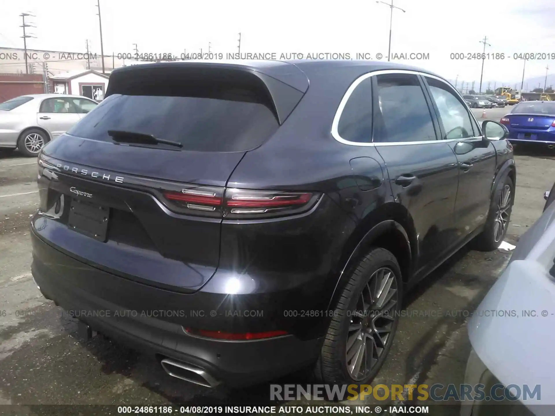 4 Photograph of a damaged car WP1AA2AY8KDA08892 PORSCHE CAYENNE 2019