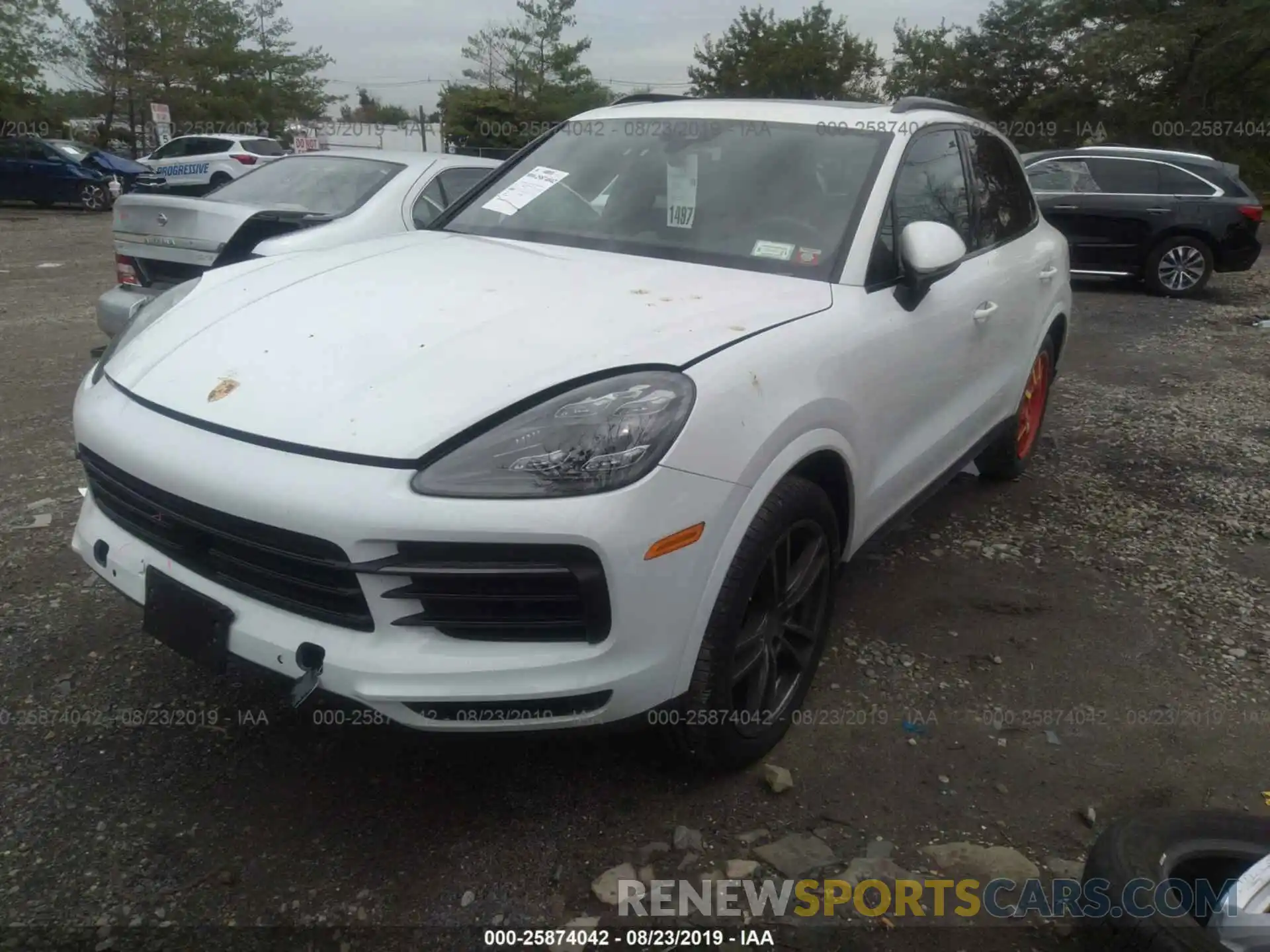 2 Фотография поврежденного автомобиля WP1AA2AY8KDA14675 PORSCHE CAYENNE 2019