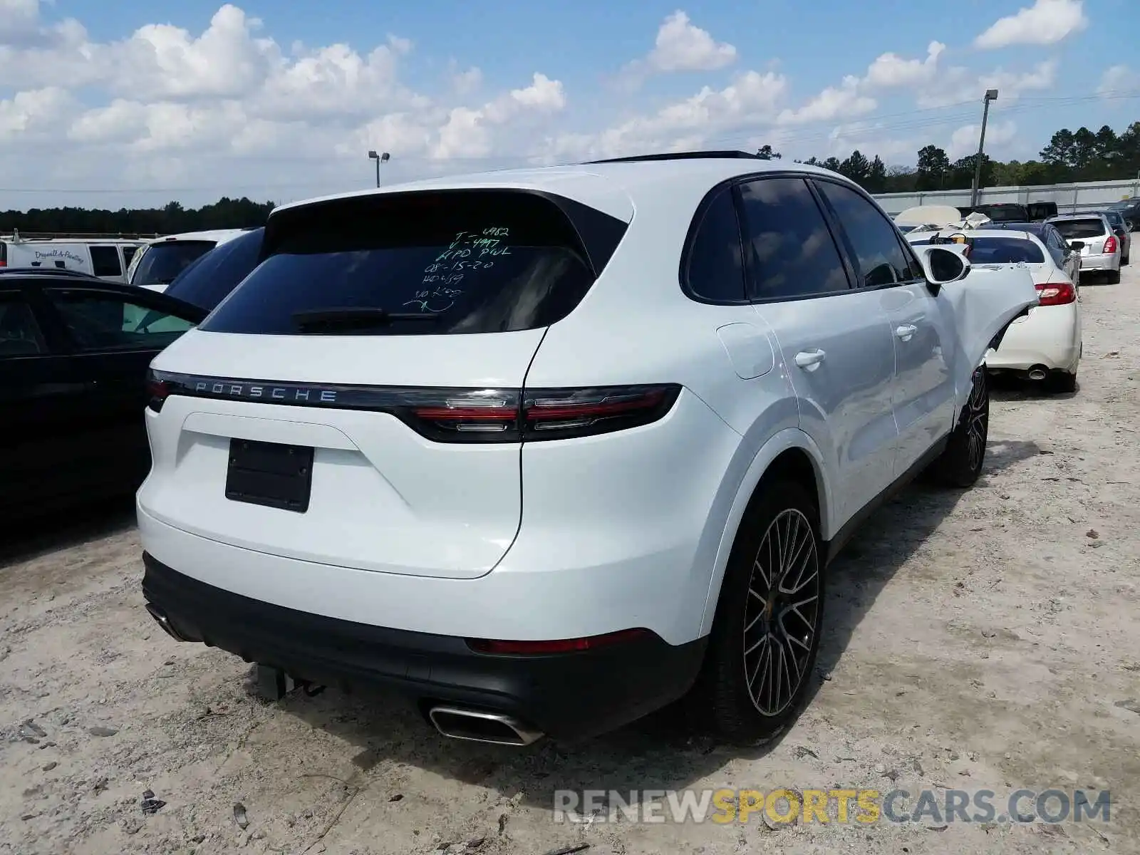 4 Photograph of a damaged car WP1AA2AY8KDA14997 PORSCHE CAYENNE 2019