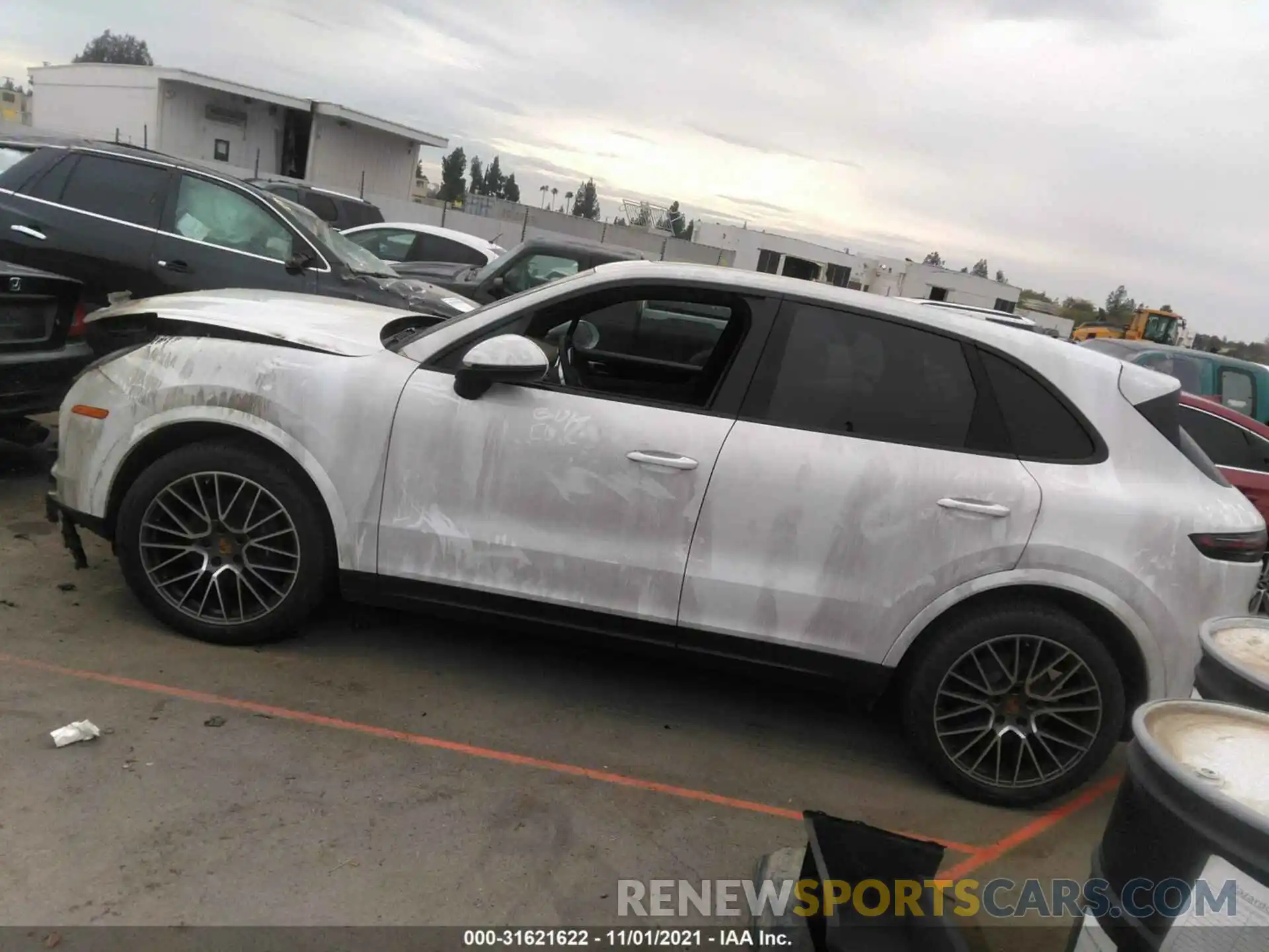 3 Фотография поврежденного автомобиля WP1AA2AY9KDA04334 PORSCHE CAYENNE 2019