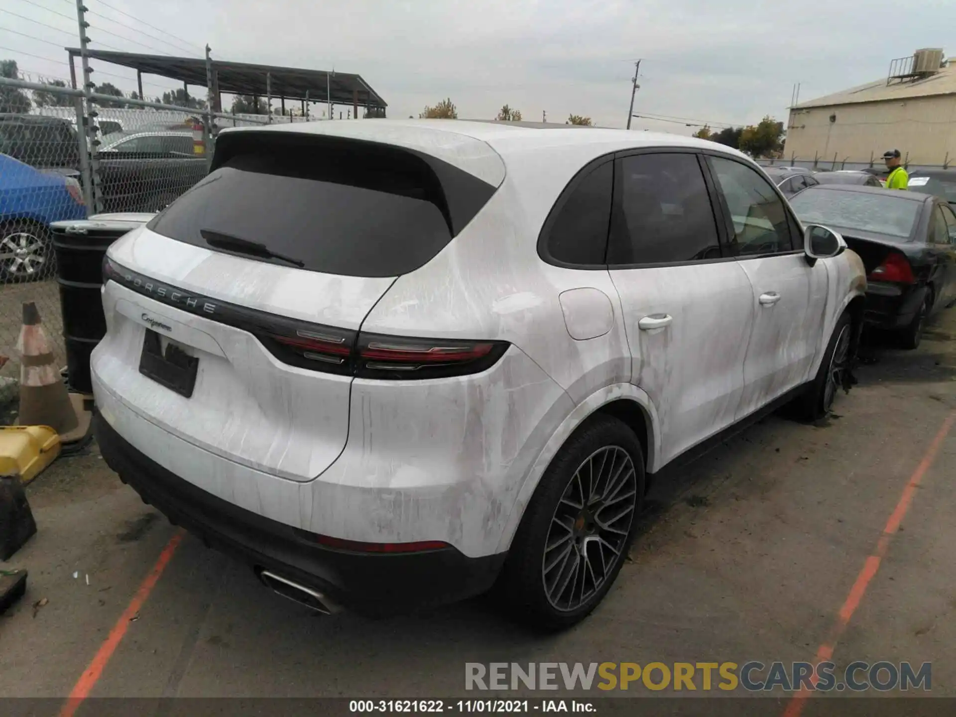 4 Photograph of a damaged car WP1AA2AY9KDA04334 PORSCHE CAYENNE 2019