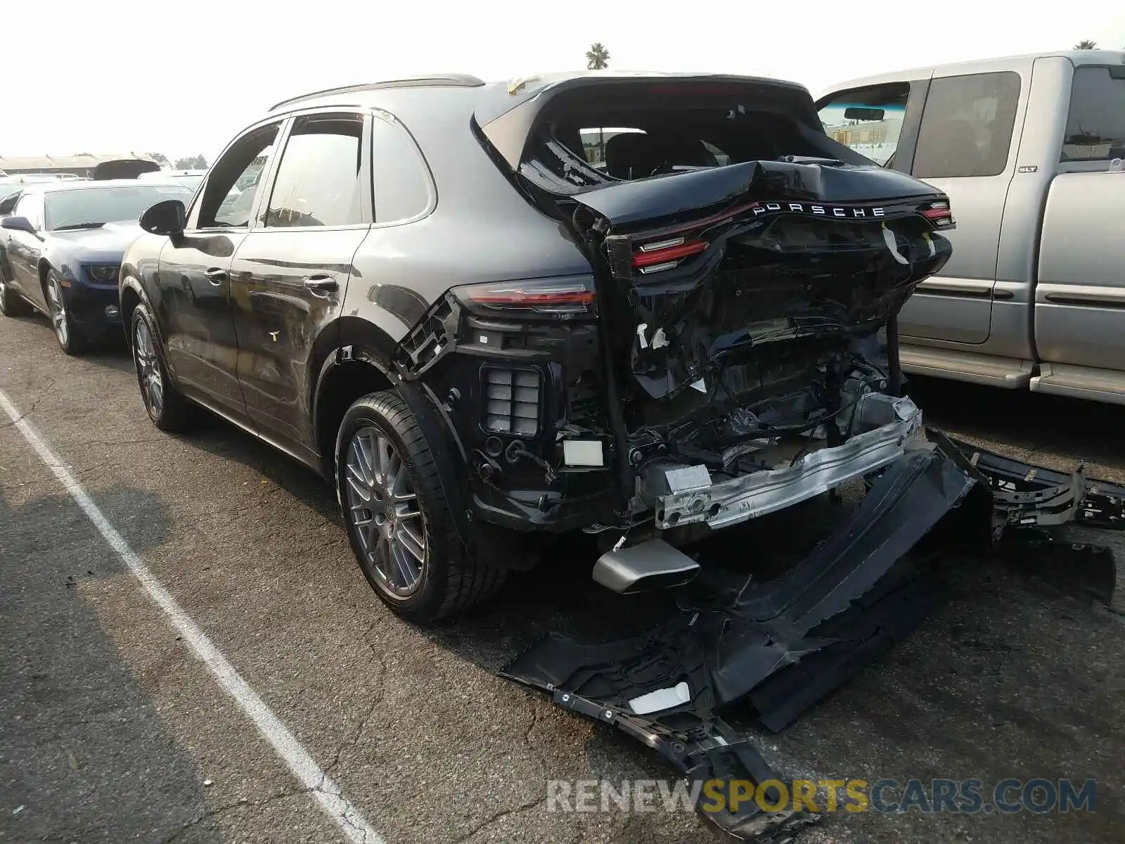 3 Photograph of a damaged car WP1AA2AY9KDA09307 PORSCHE CAYENNE 2019