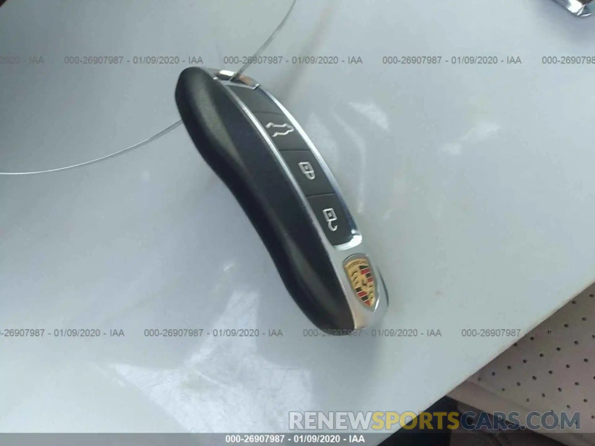 11 Photograph of a damaged car WP1AA2AY9KDA16676 PORSCHE CAYENNE 2019