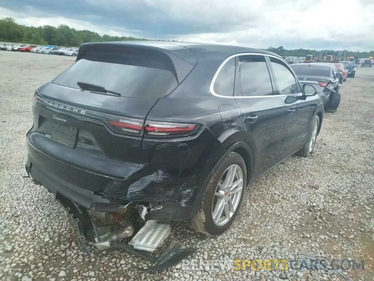 4 Photograph of a damaged car WP1AA2AY9KDA18993 PORSCHE CAYENNE 2019