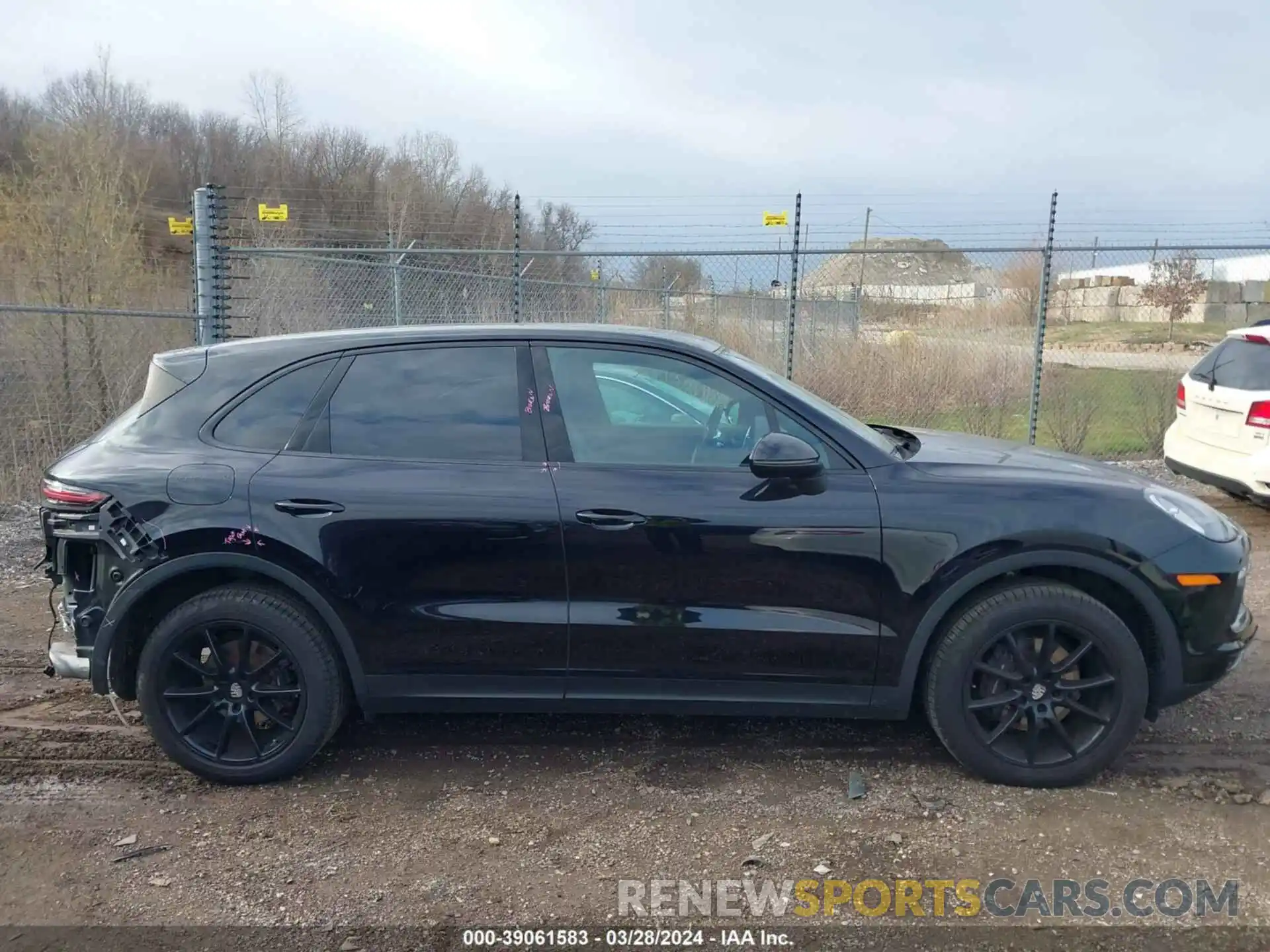 13 Photograph of a damaged car WP1AA2AYXKDA01023 PORSCHE CAYENNE 2019