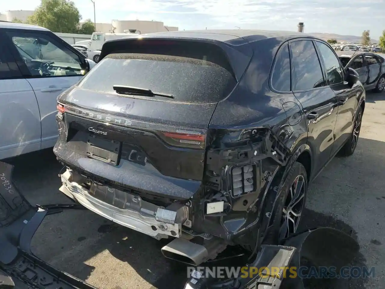 4 Photograph of a damaged car WP1AA2AYXKDA09221 PORSCHE CAYENNE 2019