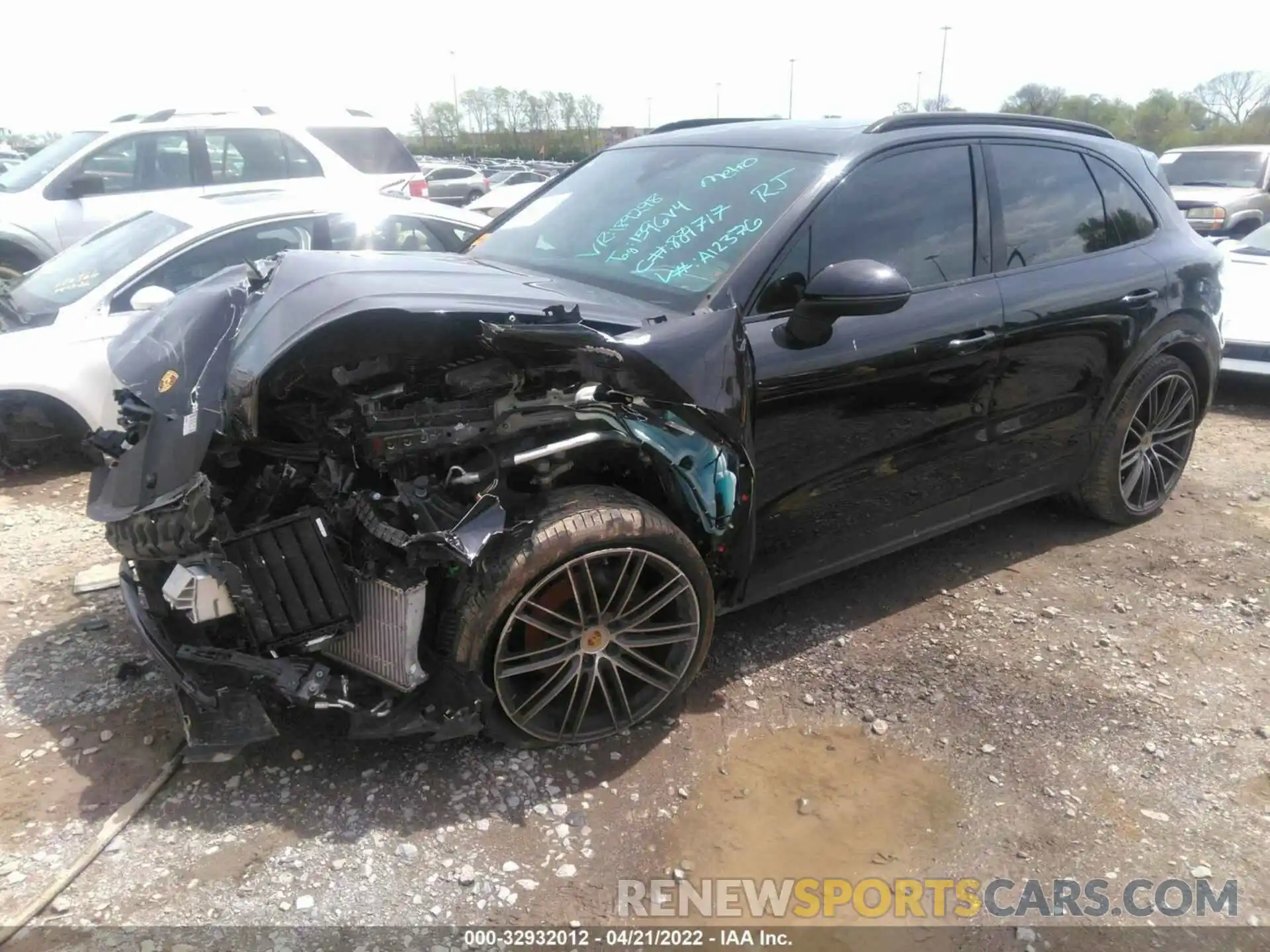 2 Photograph of a damaged car WP1AA2AYXKDA12376 PORSCHE CAYENNE 2019