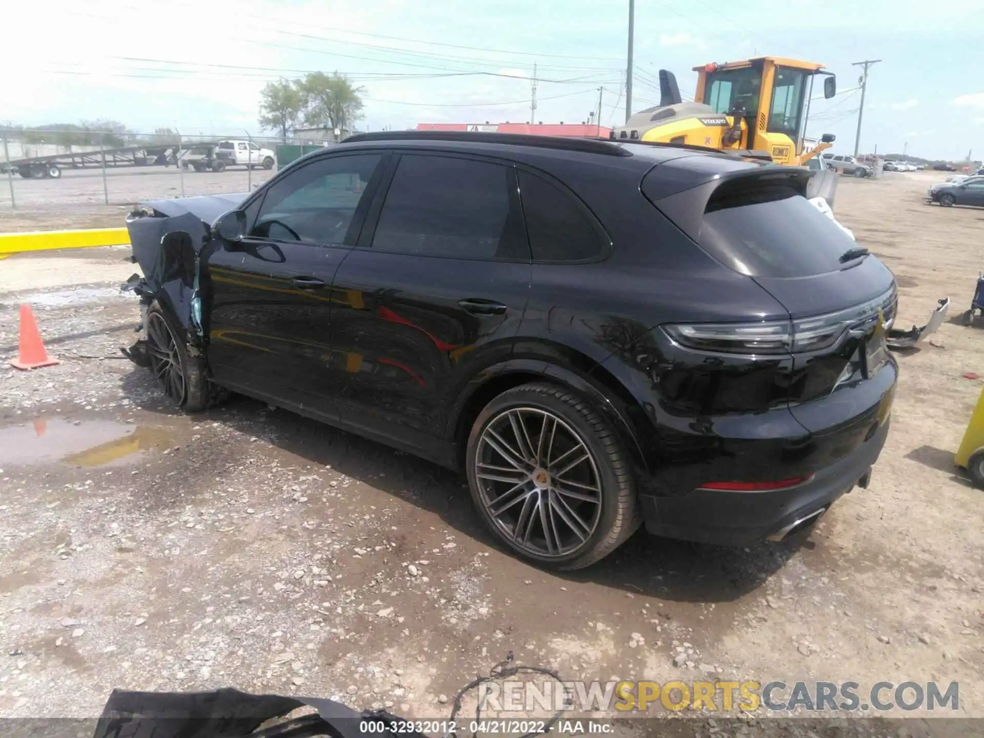 3 Photograph of a damaged car WP1AA2AYXKDA12376 PORSCHE CAYENNE 2019