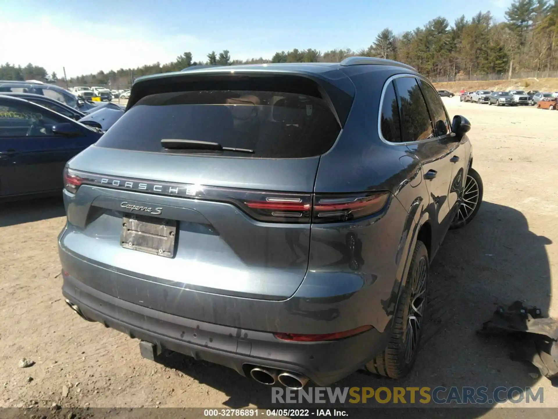 4 Photograph of a damaged car WP1AB2AY0KDA62202 PORSCHE CAYENNE 2019