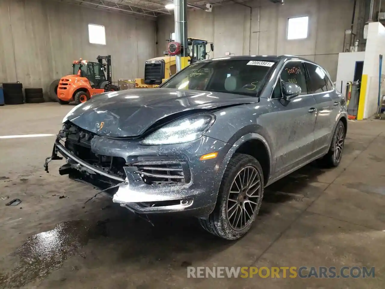 2 Photograph of a damaged car WP1AB2AY0KDA64421 PORSCHE CAYENNE 2019