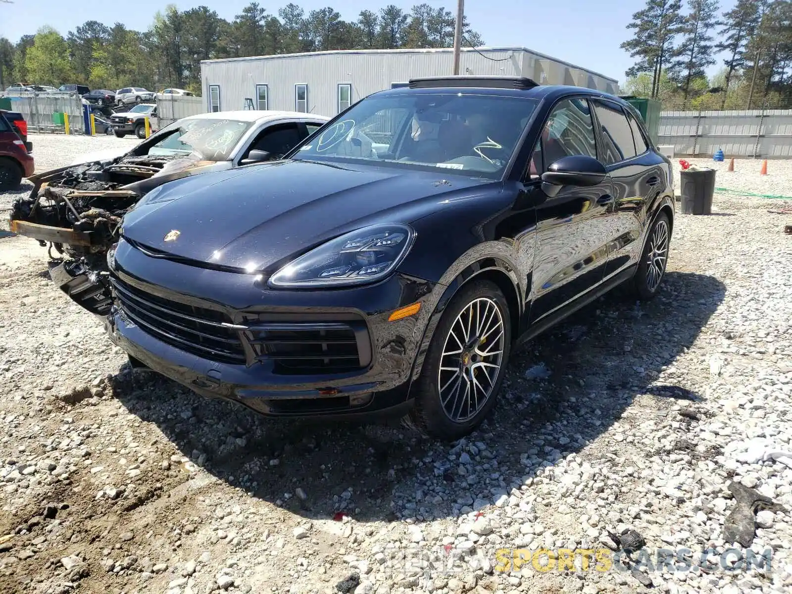 2 Фотография поврежденного автомобиля WP1AB2AY3KDA60881 PORSCHE CAYENNE 2019