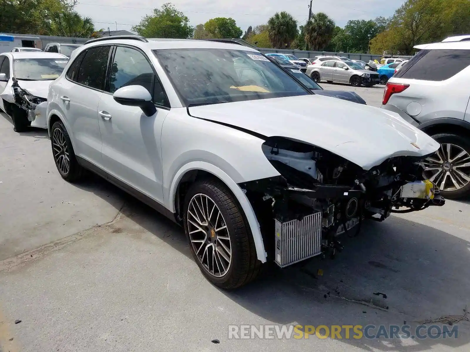 1 Photograph of a damaged car WP1AB2AY7KDA64383 PORSCHE CAYENNE 2019