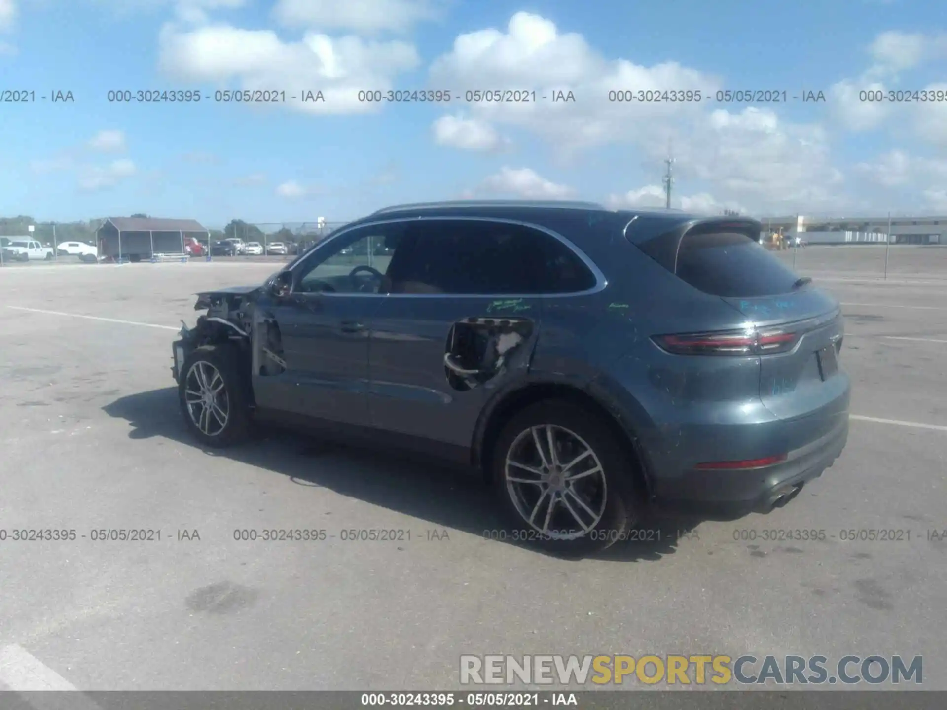 3 Photograph of a damaged car WP1AB2AY8KDA60763 PORSCHE CAYENNE 2019