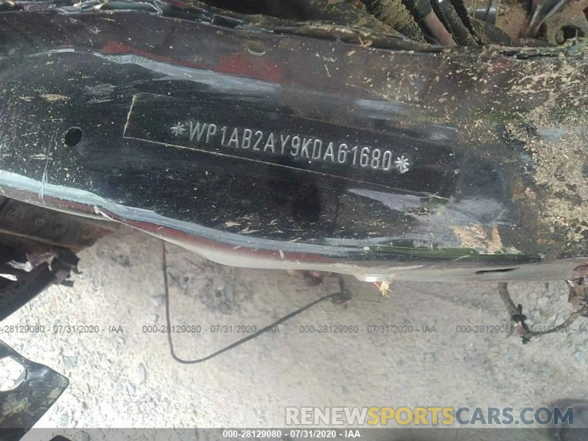9 Photograph of a damaged car WP1AB2AY9KDA61680 PORSCHE CAYENNE 2019
