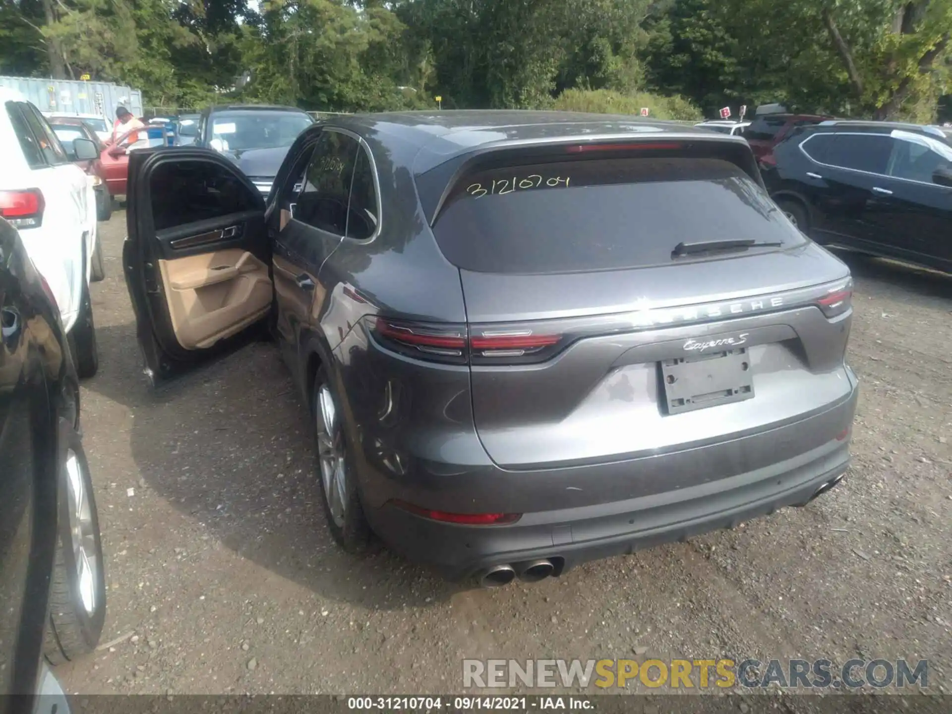 3 Photograph of a damaged car WP1AB2AYXKKA64633 PORSCHE CAYENNE 2019