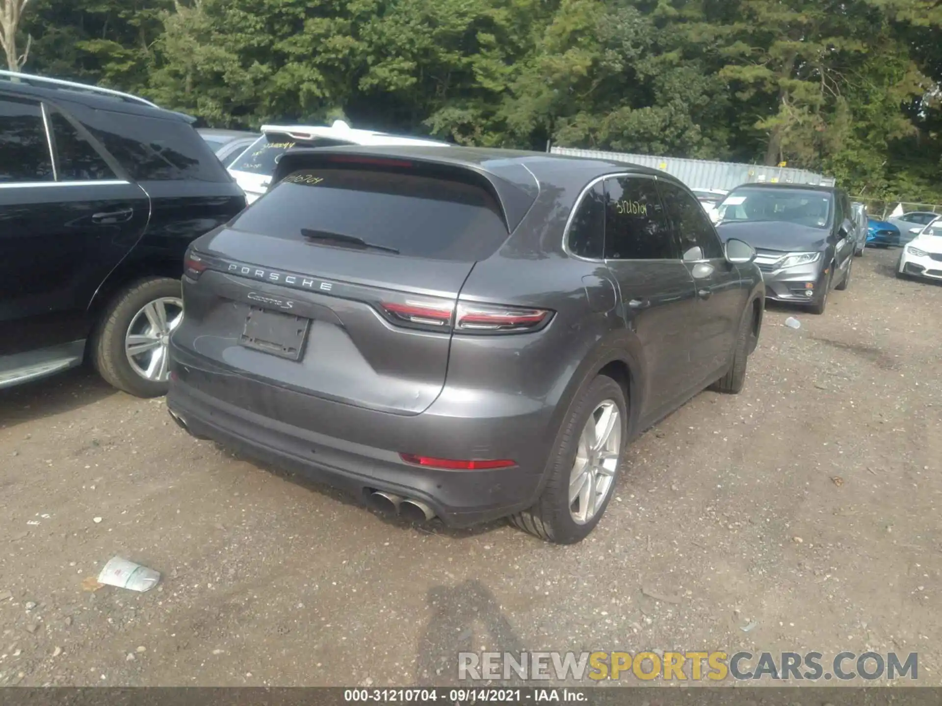 4 Photograph of a damaged car WP1AB2AYXKKA64633 PORSCHE CAYENNE 2019