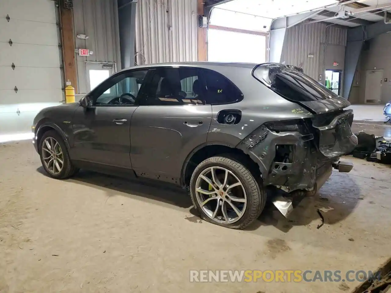 2 Photograph of a damaged car WP1AE2AY0KDA51563 PORSCHE CAYENNE 2019