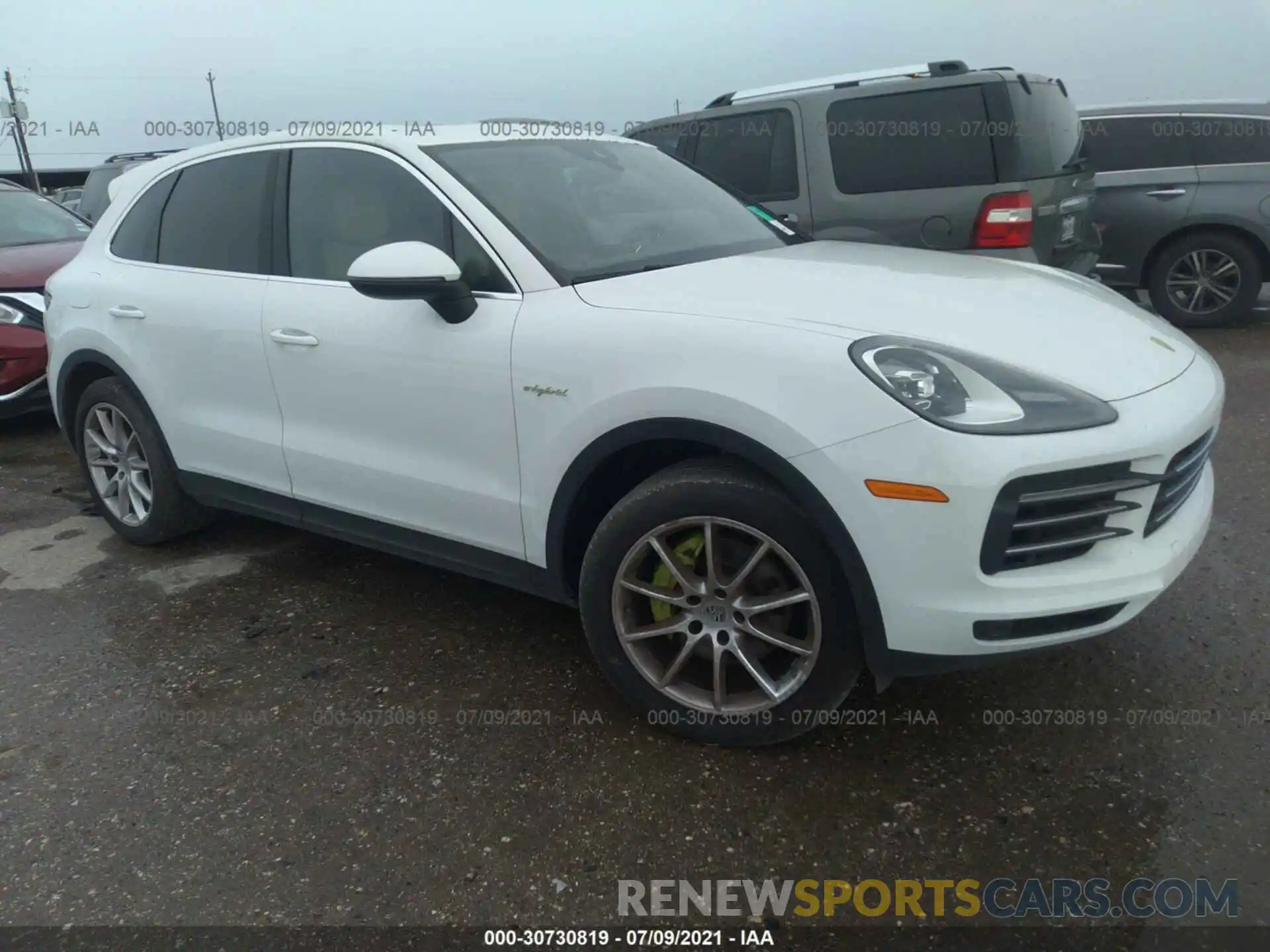 1 Photograph of a damaged car WP1AE2AY1KDA50857 PORSCHE CAYENNE 2019