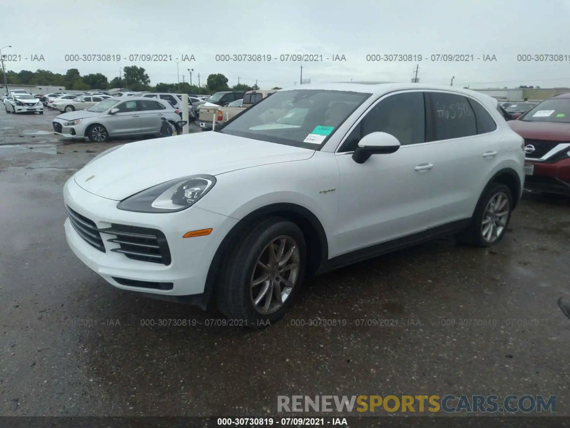 2 Фотография поврежденного автомобиля WP1AE2AY1KDA50857 PORSCHE CAYENNE 2019