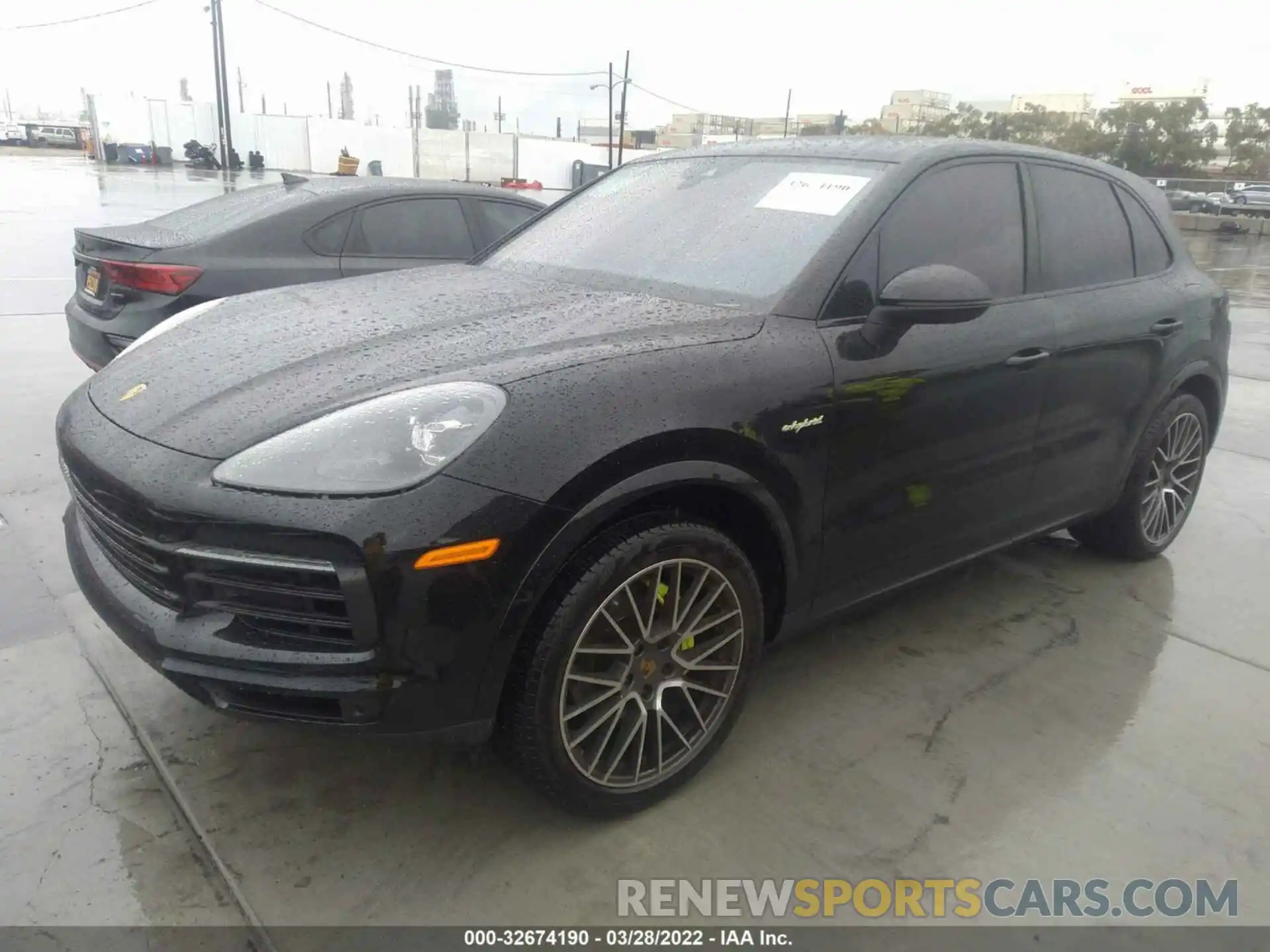 2 Photograph of a damaged car WP1AE2AY3KDA50665 PORSCHE CAYENNE 2019