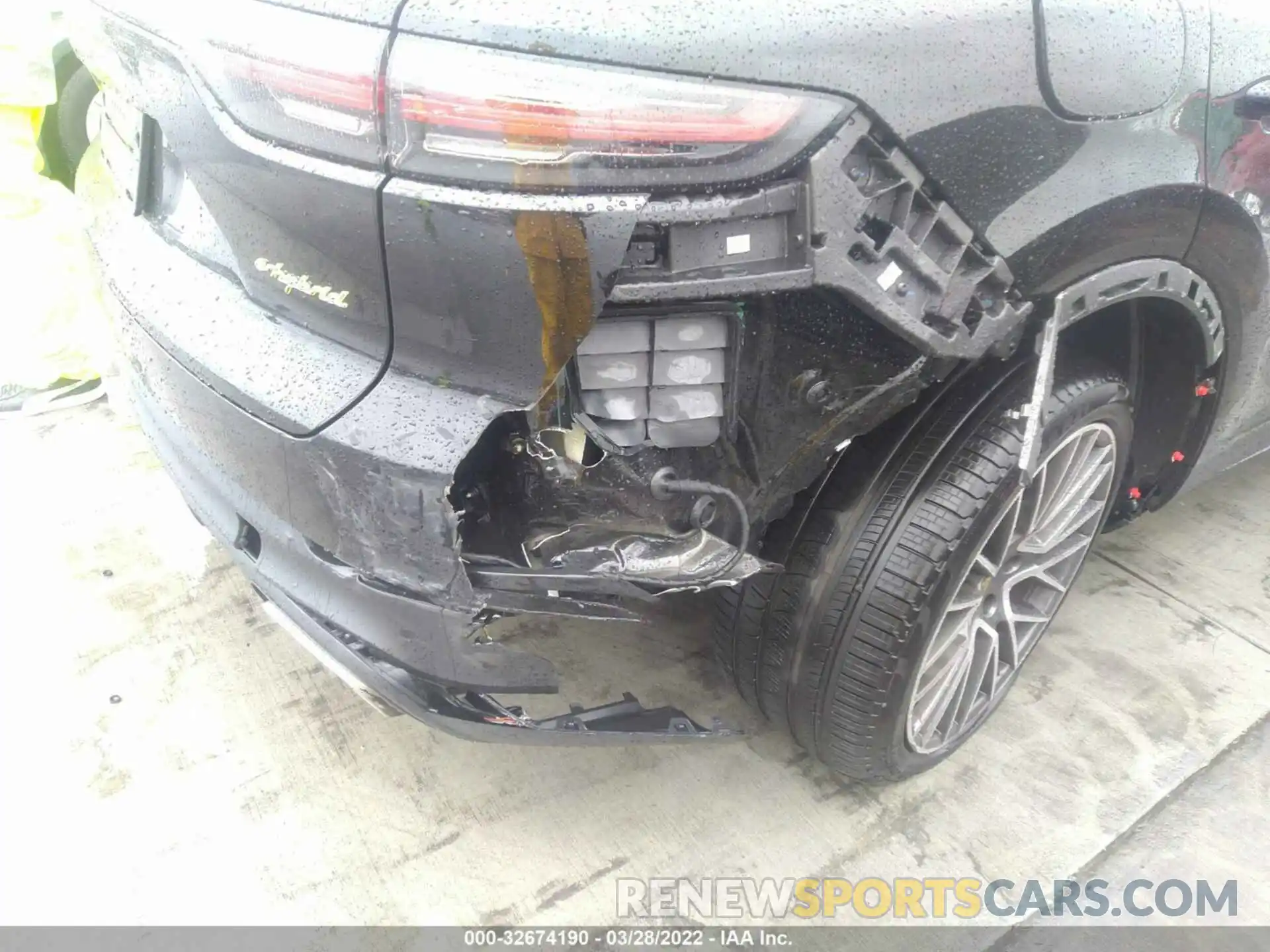 6 Photograph of a damaged car WP1AE2AY3KDA50665 PORSCHE CAYENNE 2019