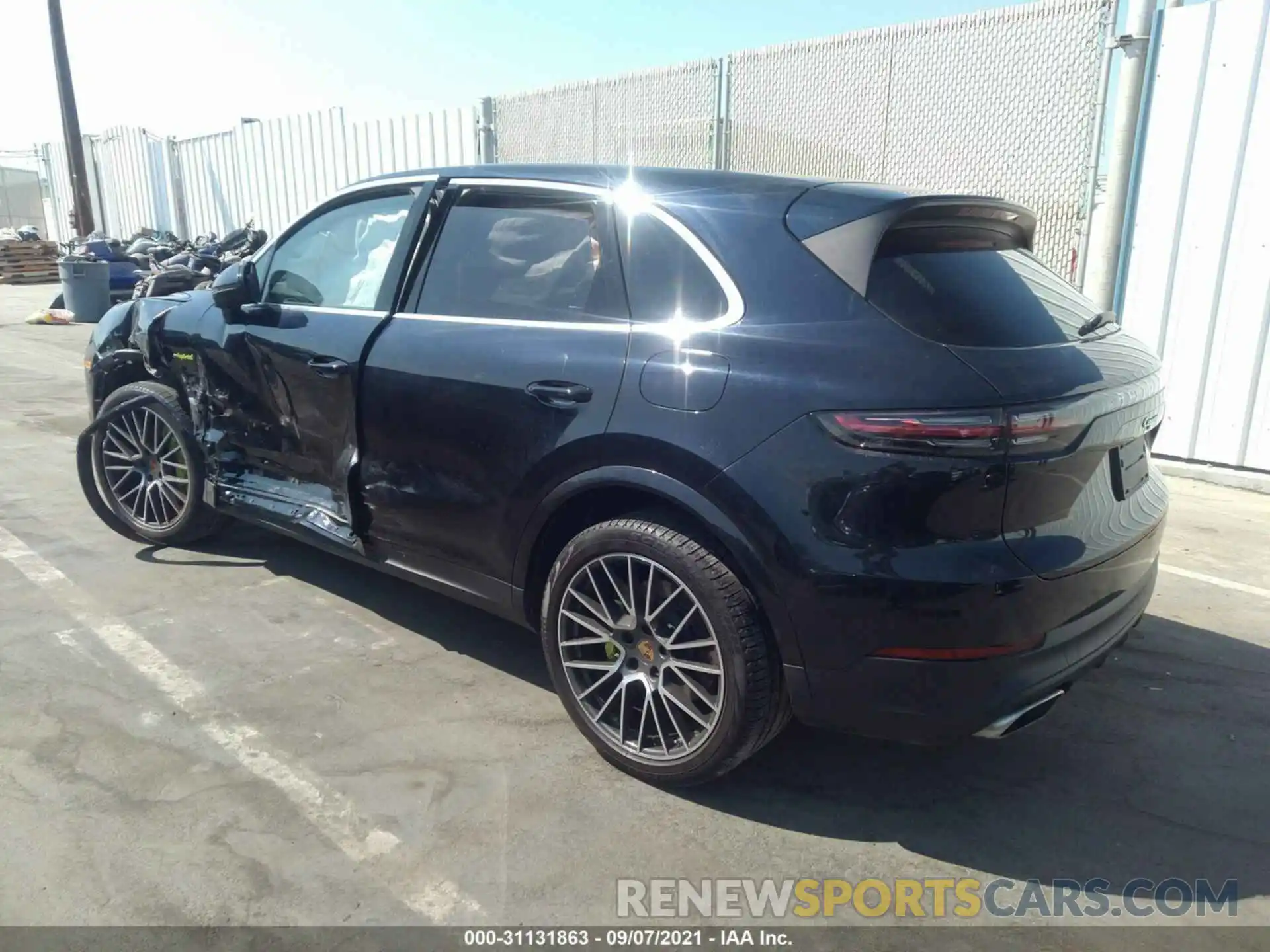 3 Photograph of a damaged car WP1AE2AY4KDA50545 PORSCHE CAYENNE 2019