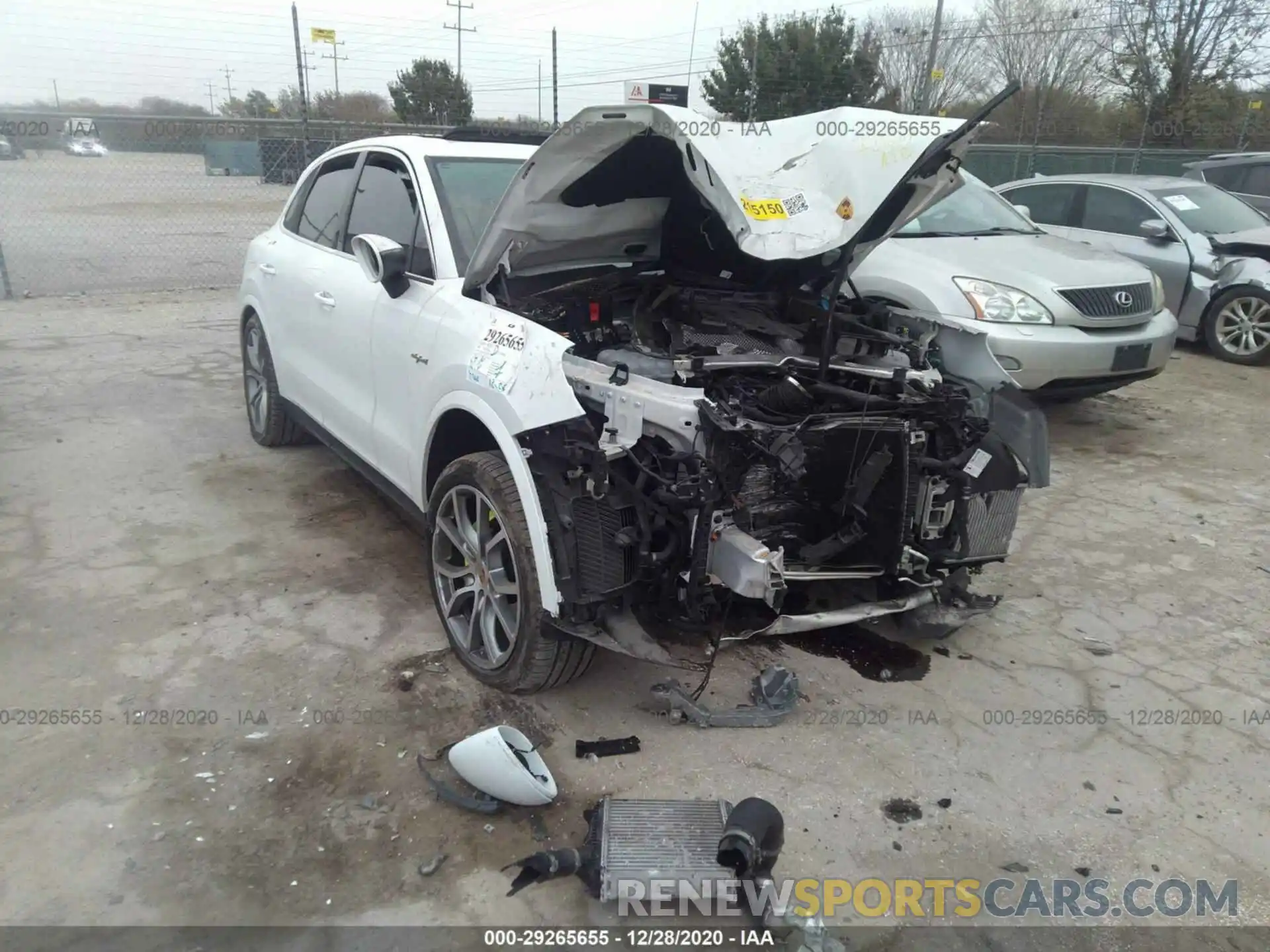 1 Photograph of a damaged car WP1AE2AY4KDA51064 PORSCHE CAYENNE 2019