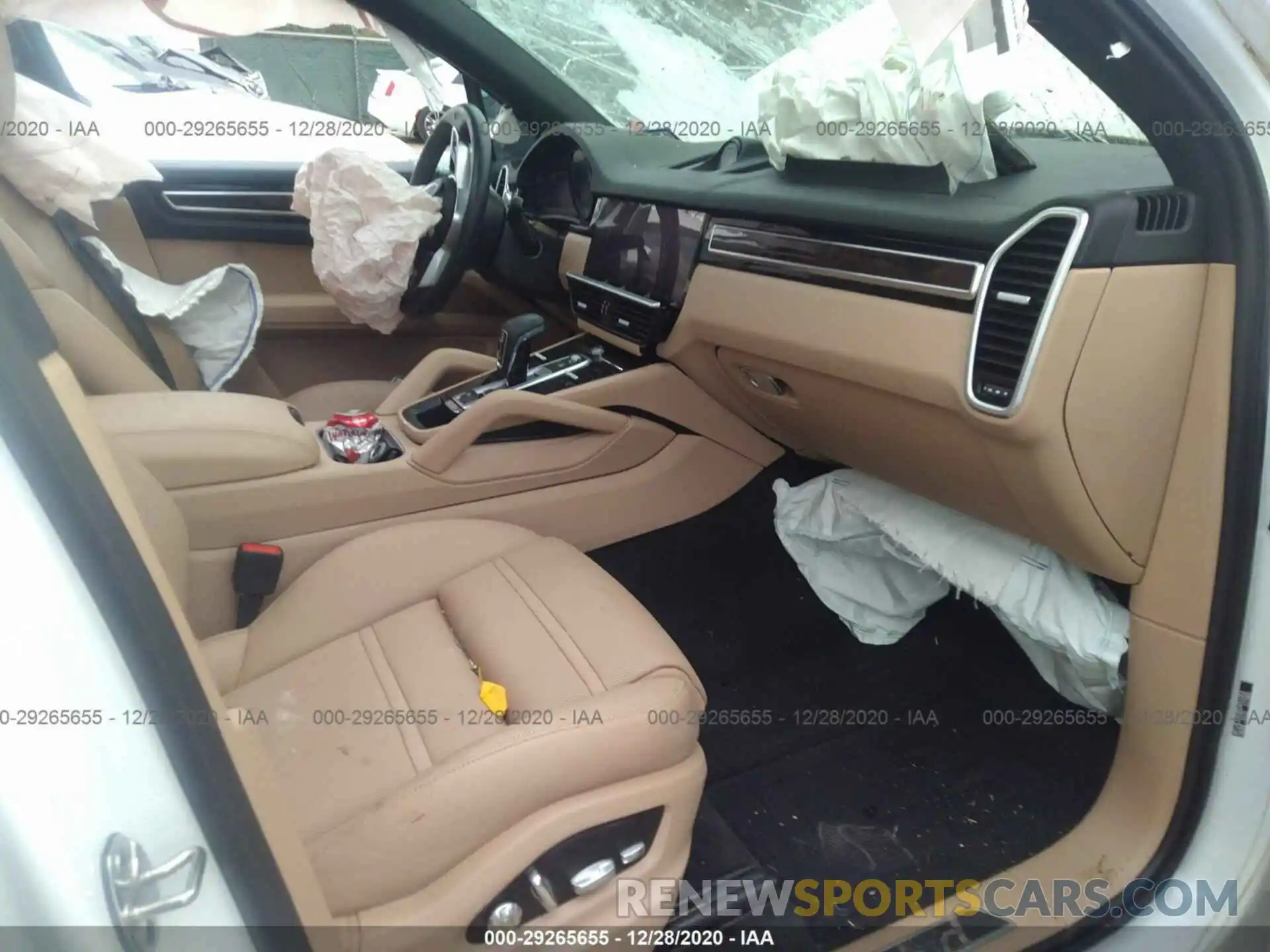 5 Photograph of a damaged car WP1AE2AY4KDA51064 PORSCHE CAYENNE 2019