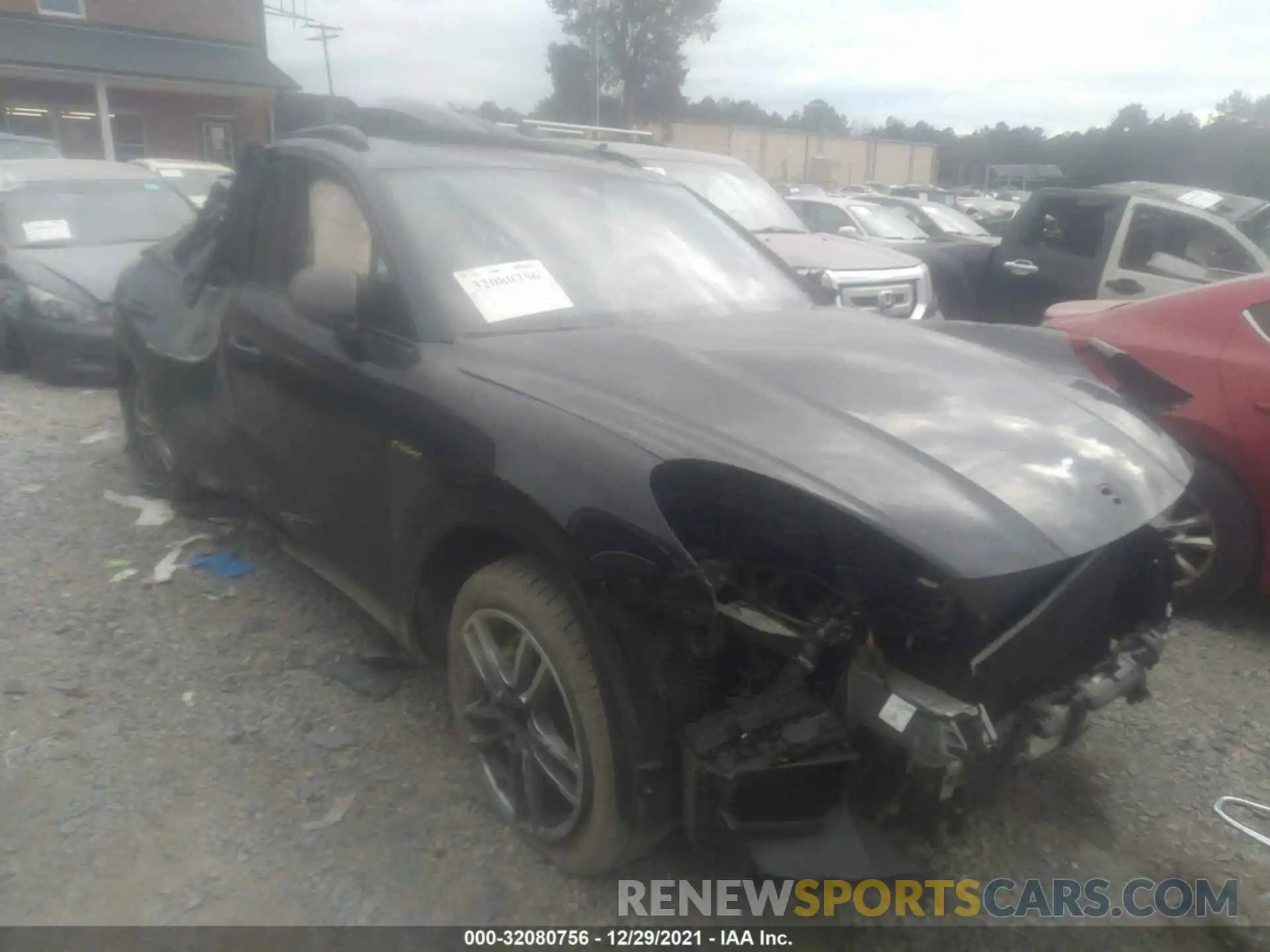 1 Photograph of a damaged car WP1AE2AY5KDA50196 PORSCHE CAYENNE 2019