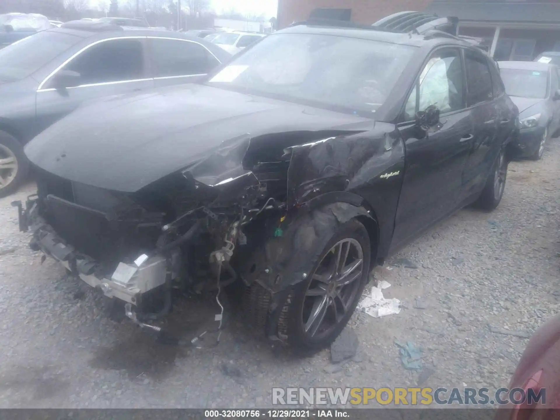 2 Photograph of a damaged car WP1AE2AY5KDA50196 PORSCHE CAYENNE 2019