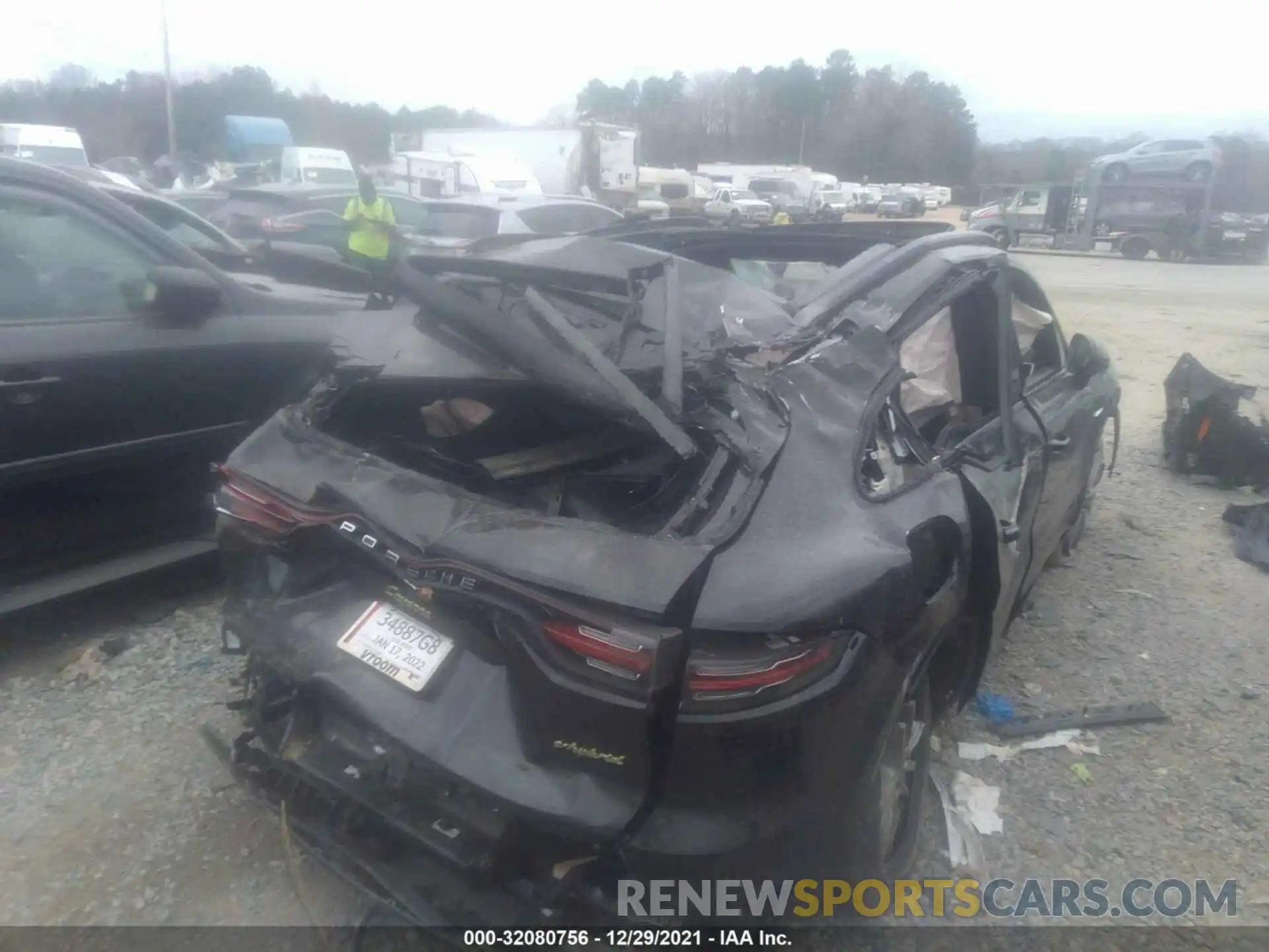 6 Photograph of a damaged car WP1AE2AY5KDA50196 PORSCHE CAYENNE 2019