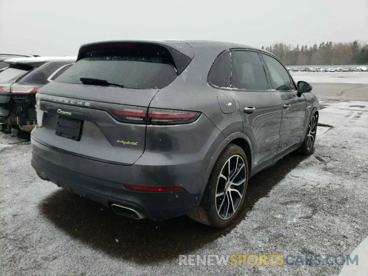 4 Photograph of a damaged car WP1AE2AY5KDA51140 PORSCHE CAYENNE 2019