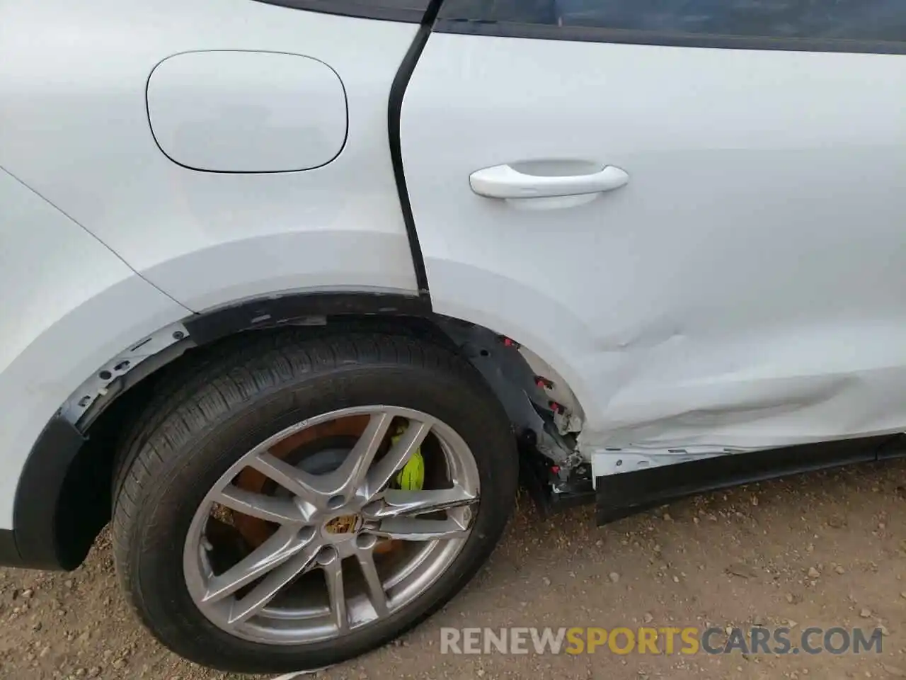 9 Photograph of a damaged car WP1AE2AY7KDA51964 PORSCHE CAYENNE 2019