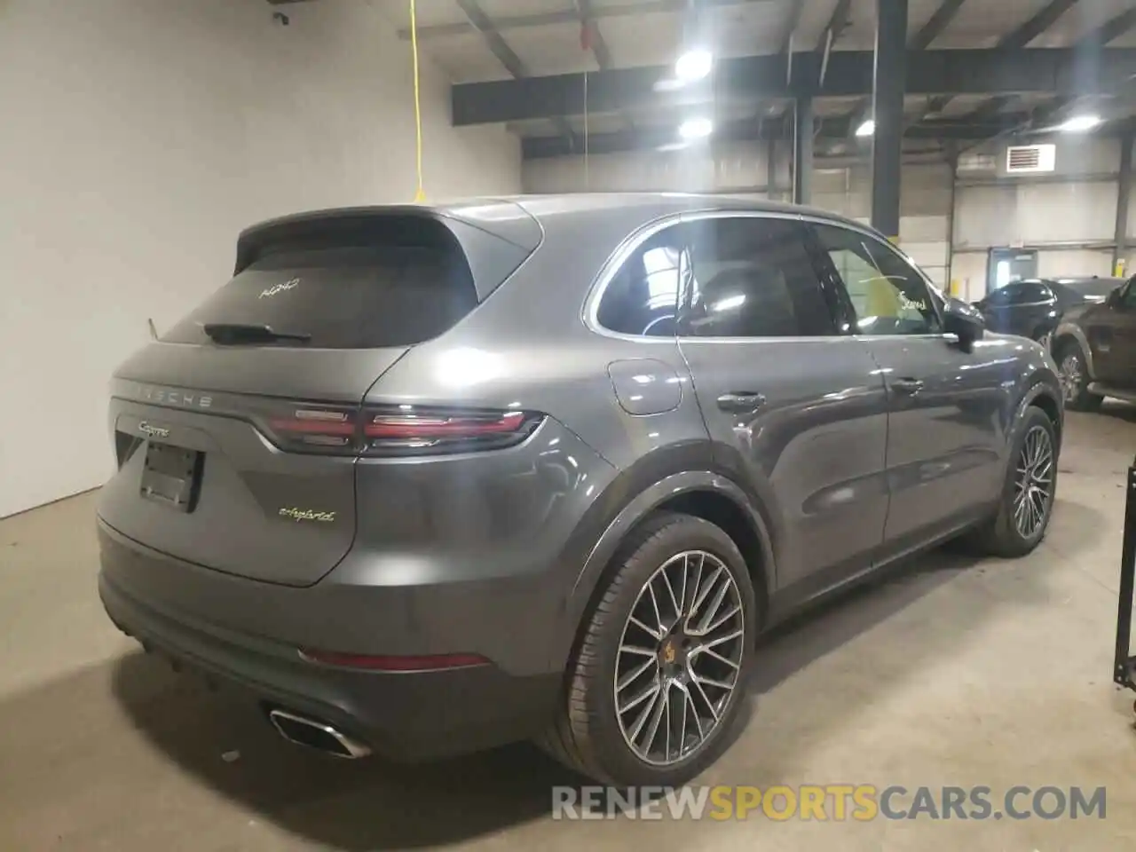 4 Photograph of a damaged car WP1AE2AY7KDA52046 PORSCHE CAYENNE 2019