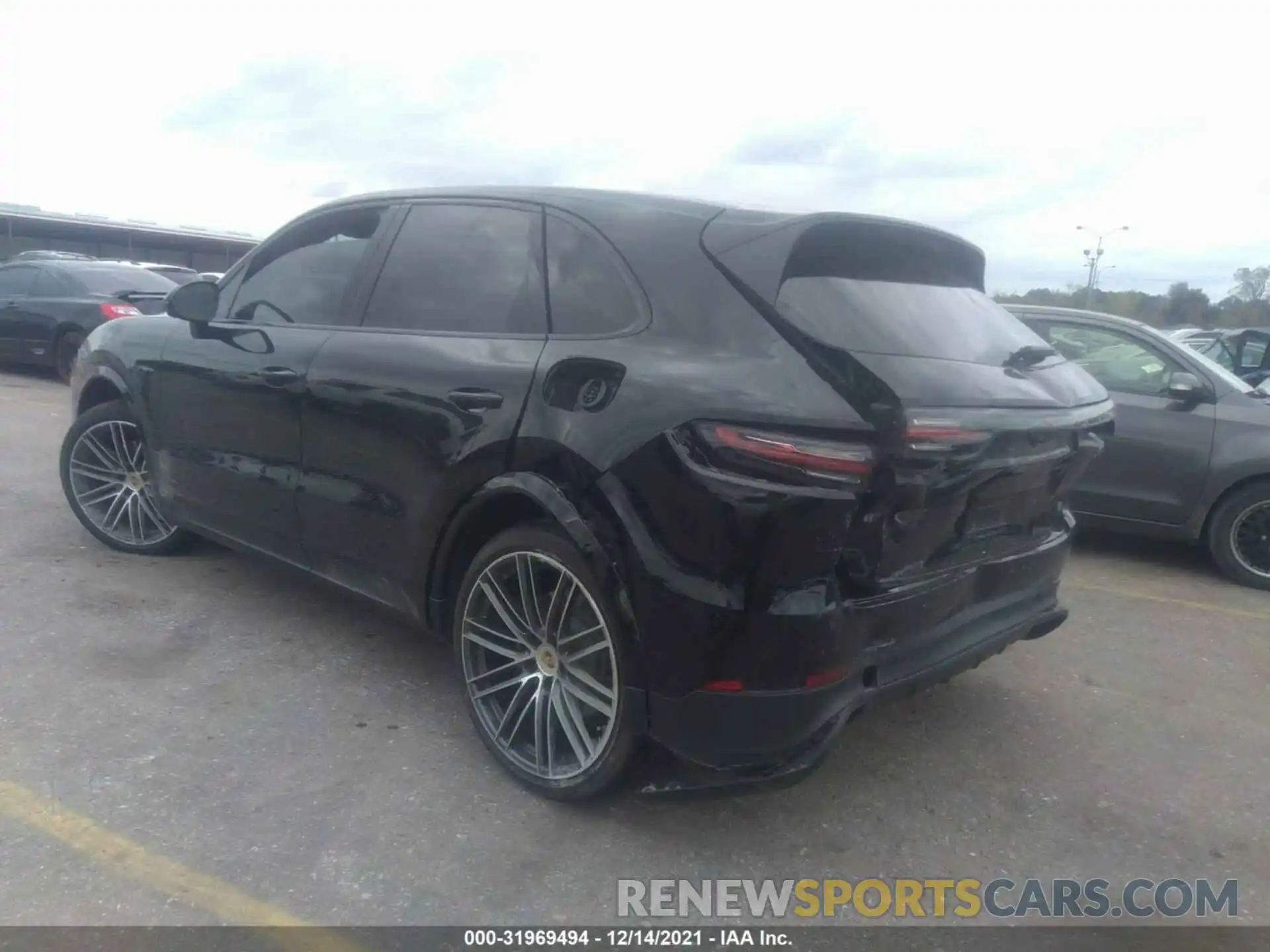 3 Photograph of a damaged car WP1AE2AY8KDA50421 PORSCHE CAYENNE 2019