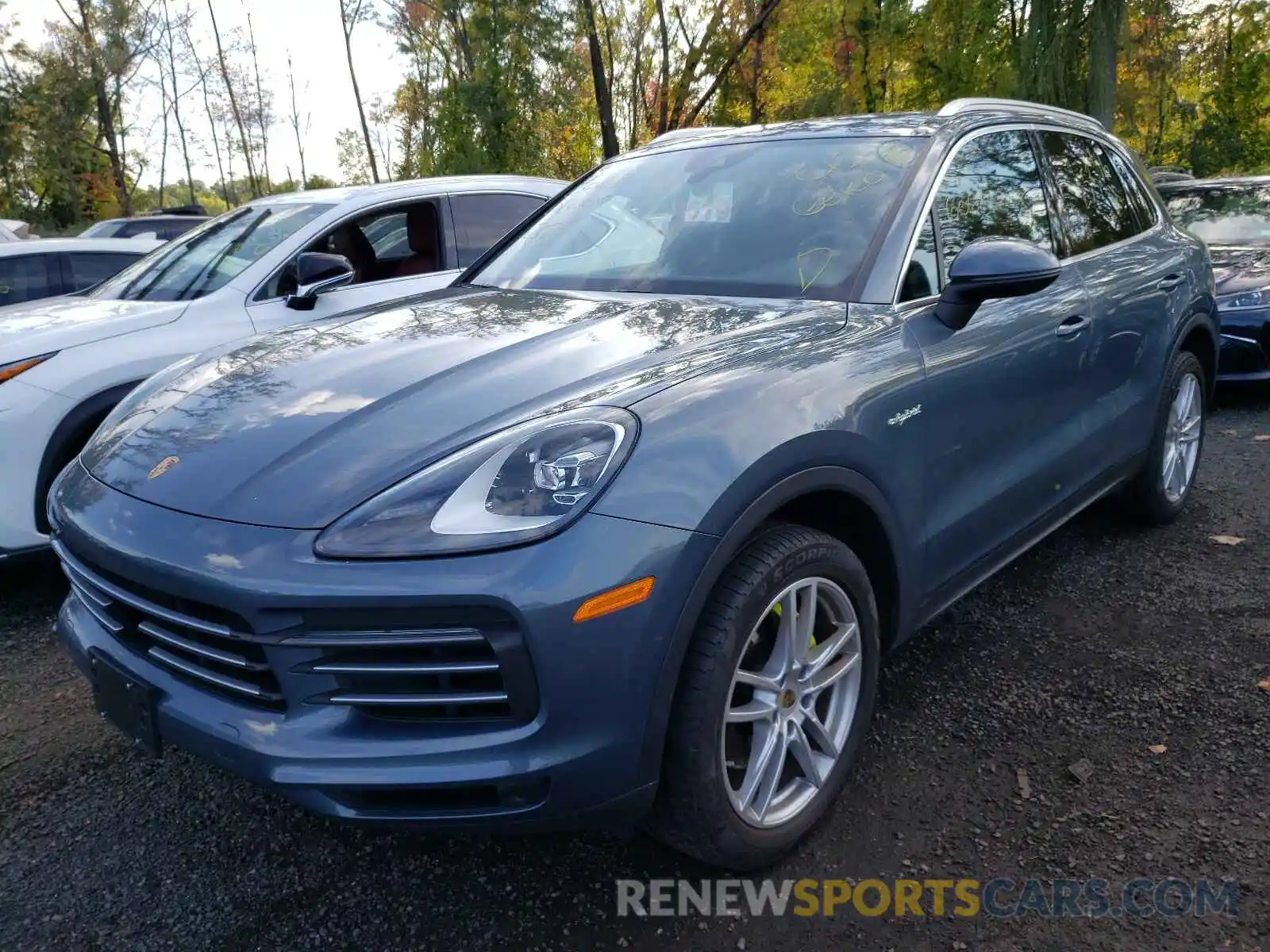 2 Photograph of a damaged car WP1AE2AY9KDA50931 PORSCHE CAYENNE 2019