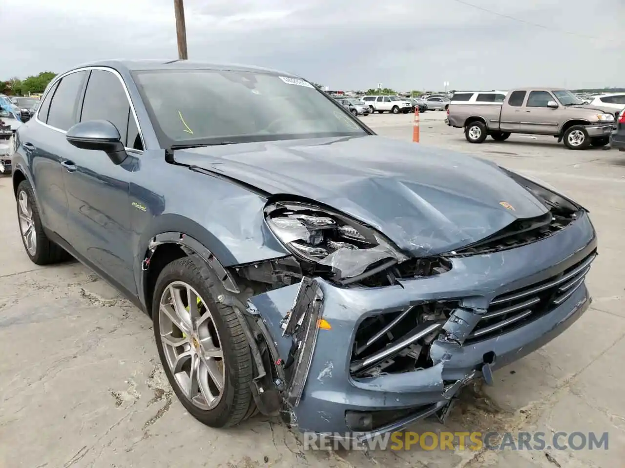 1 Photograph of a damaged car WP1AE2AY9KDA51299 PORSCHE CAYENNE 2019