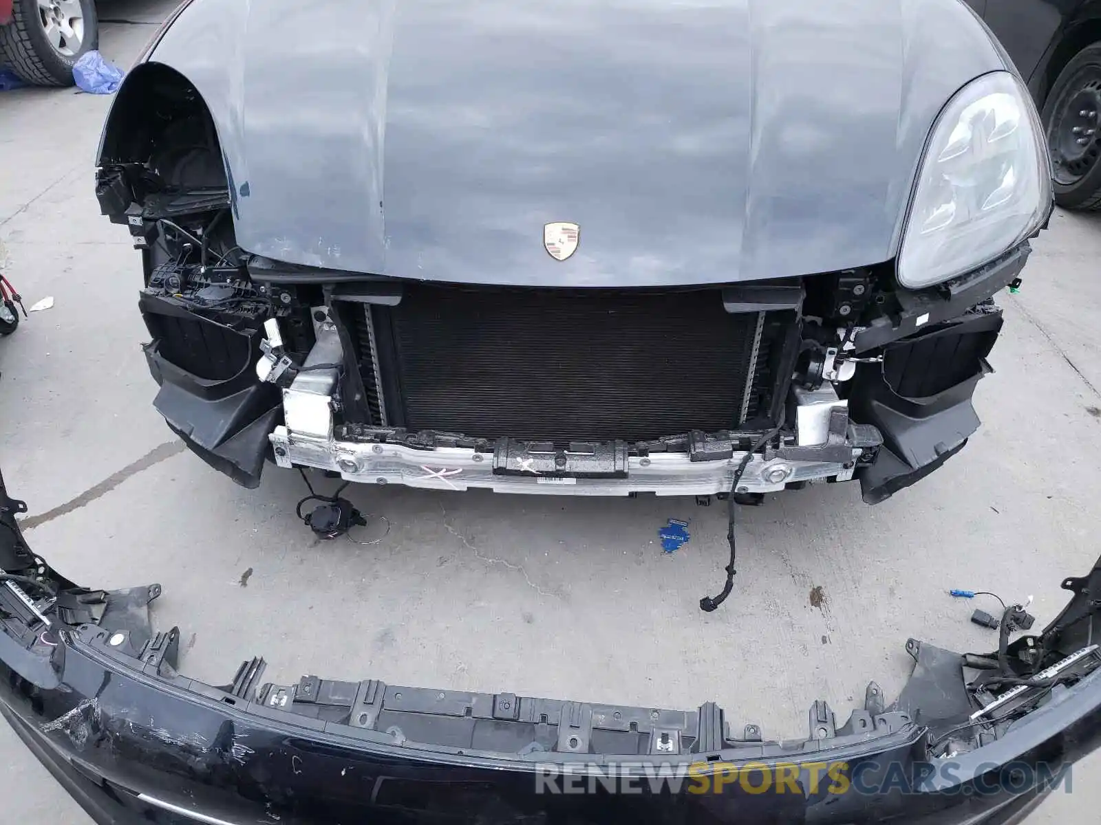 9 Photograph of a damaged car WP1AE2AYXKDA50307 PORSCHE CAYENNE 2019