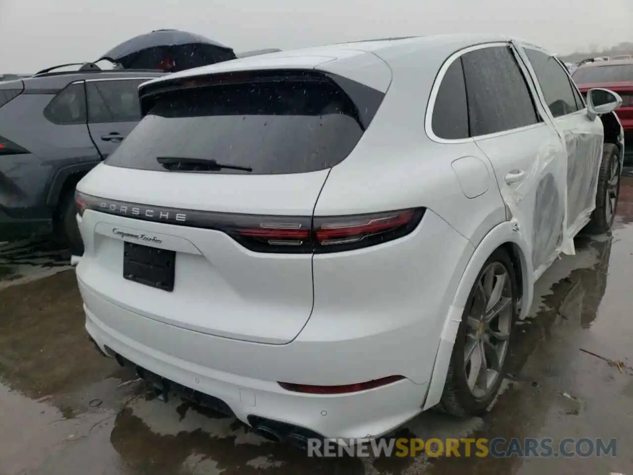 4 Photograph of a damaged car WP1AF2AY1KDA80101 PORSCHE CAYENNE 2019