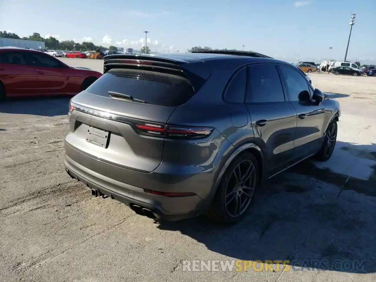 4 Photograph of a damaged car WP1AF2AY1KDA80616 PORSCHE CAYENNE 2019