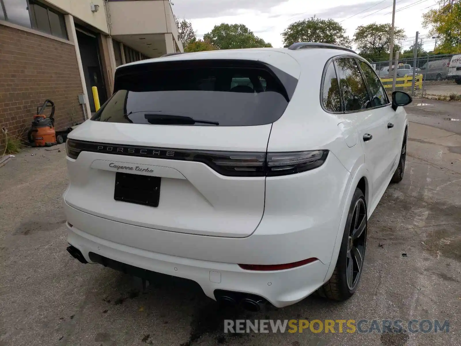 4 Photograph of a damaged car WP1AF2AY3KDA80570 PORSCHE CAYENNE 2019