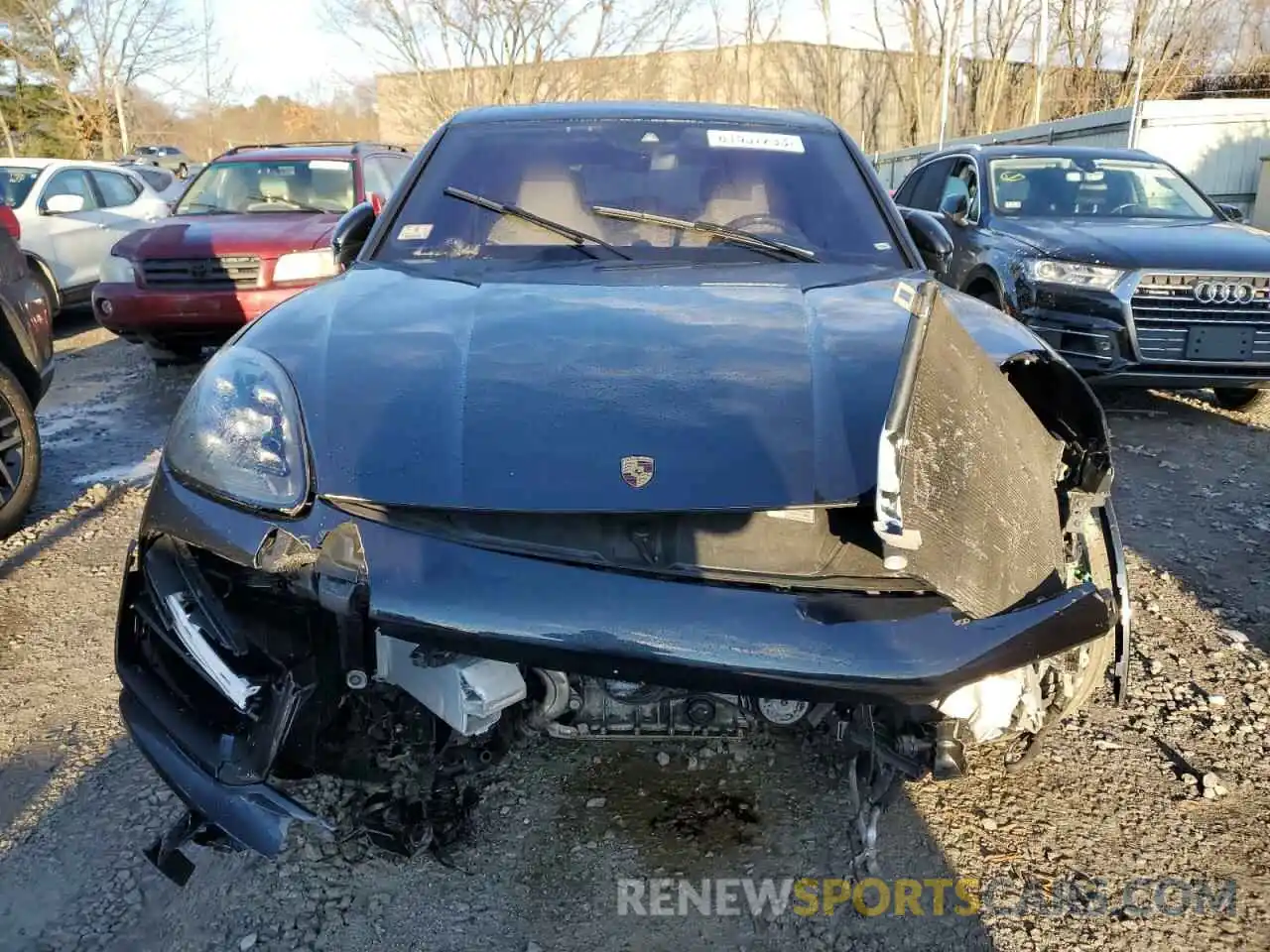 5 Photograph of a damaged car WP1AF2AY5KDA81560 PORSCHE CAYENNE 2019